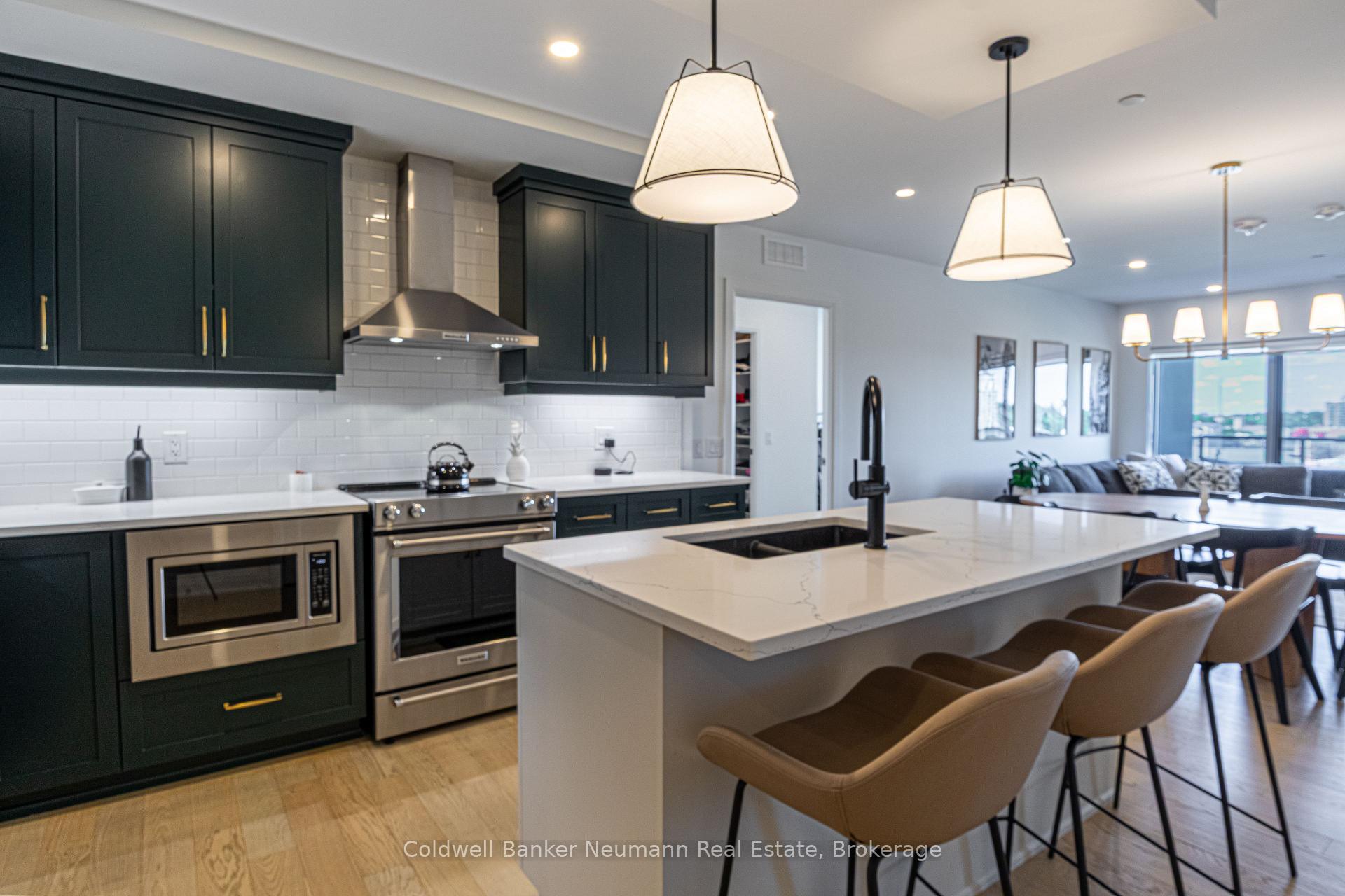 Front of Unit 1206, 71 Wyndham Street S