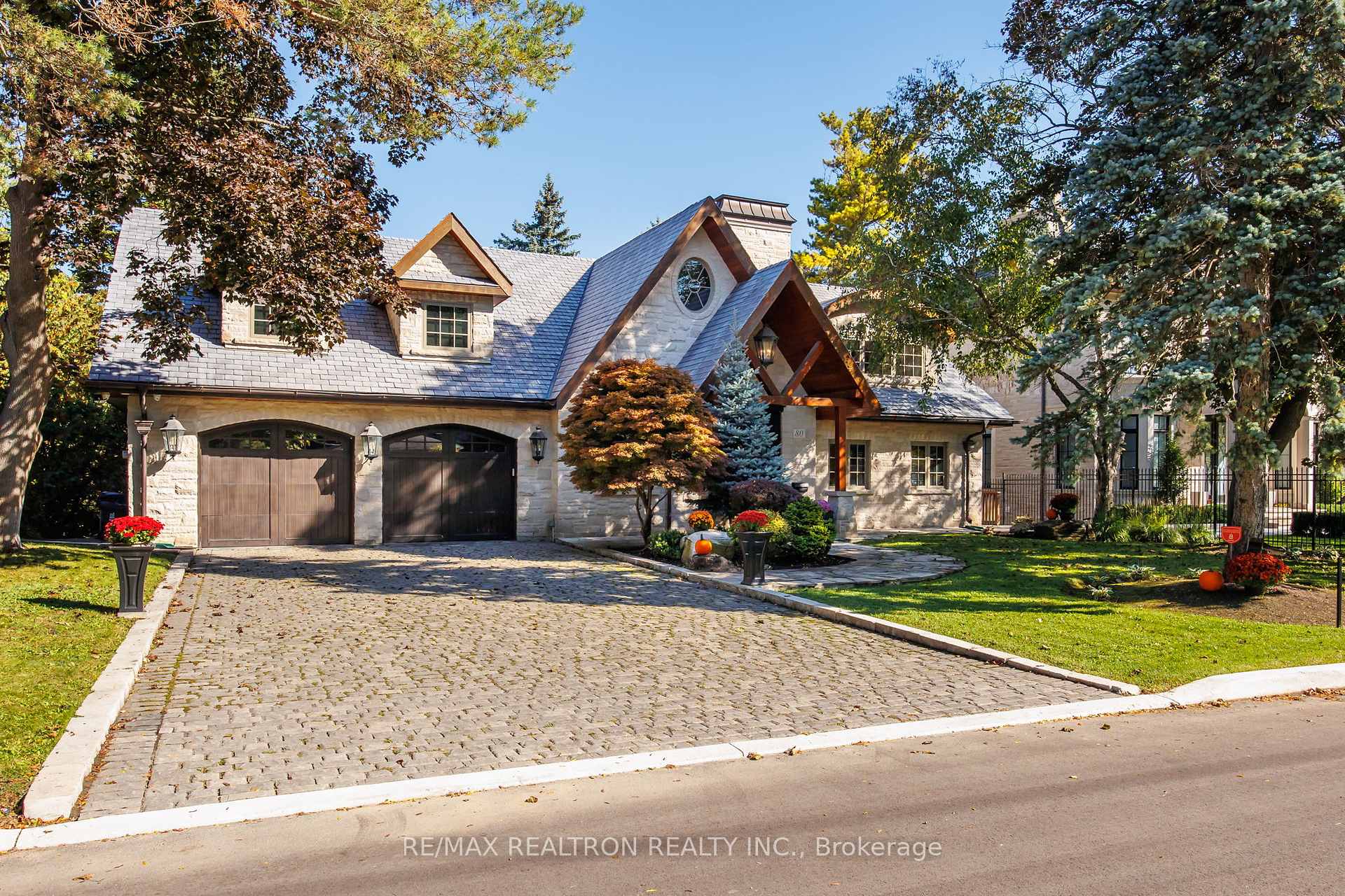 Photo 1 of 80 Forest Grove Drive, North York, Bayview Village — HOMEH
