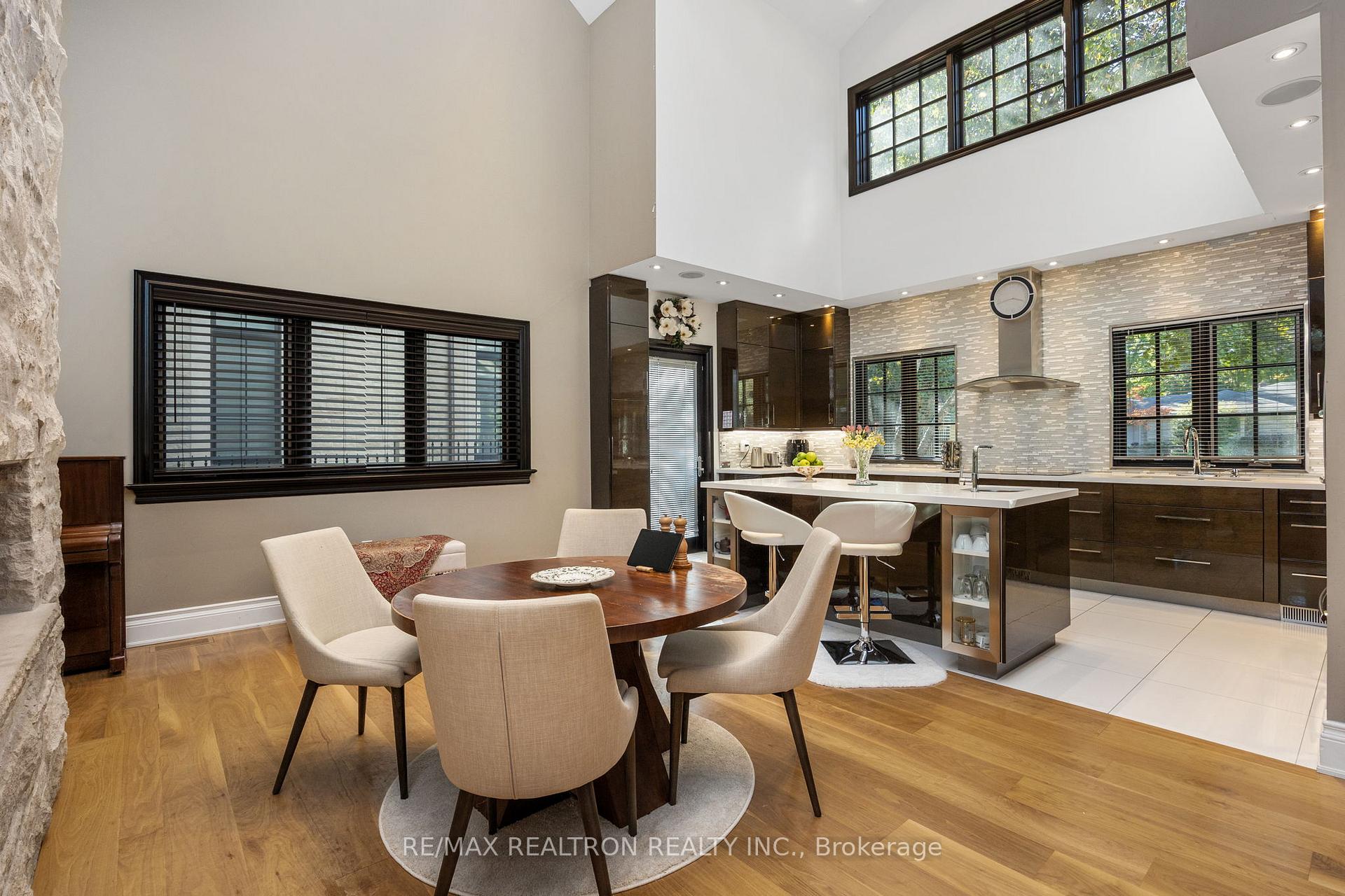 Photo 7 of 80 Forest Grove Drive, North York, Bayview Village — HOMEH