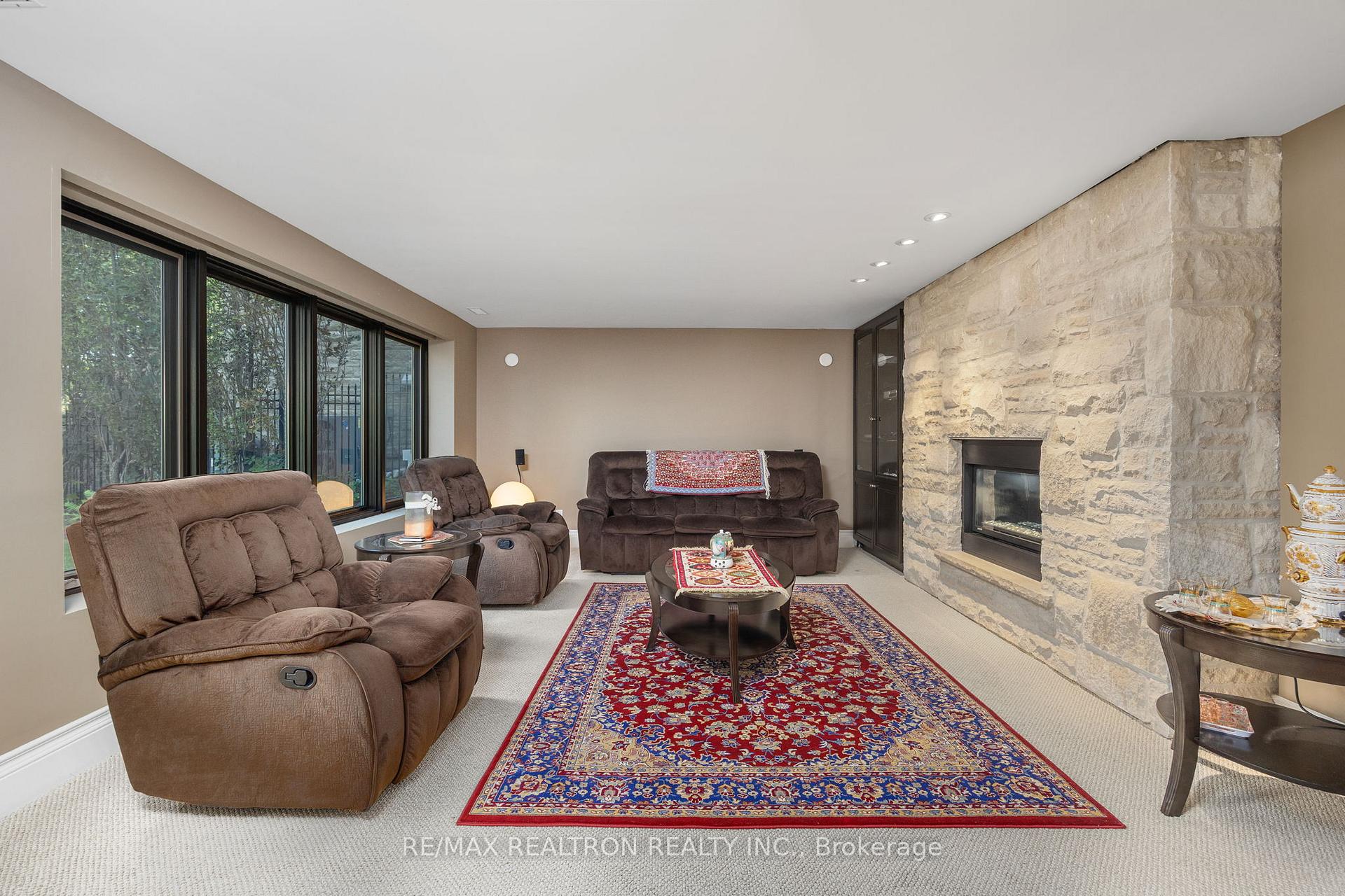 Photo 29 of 80 Forest Grove Drive, North York, Bayview Village — HOMEH
