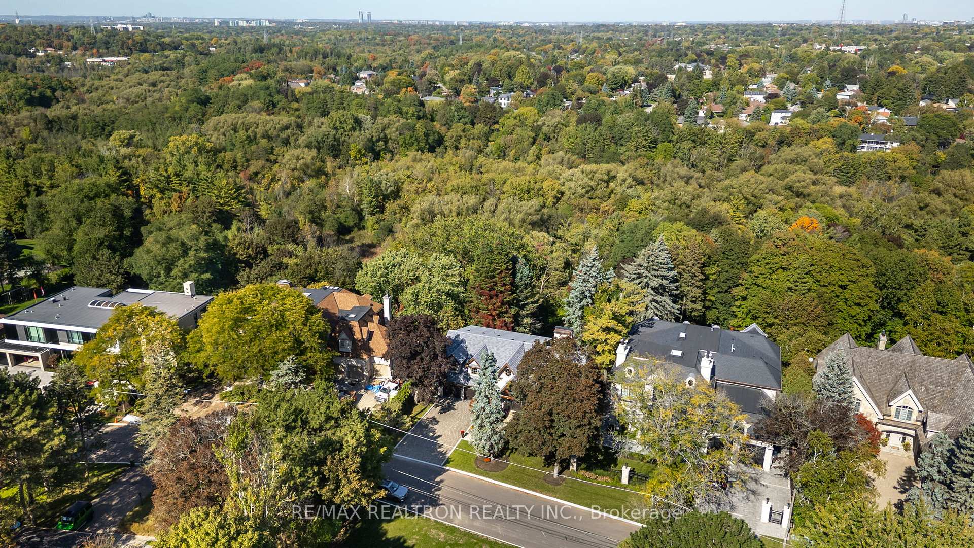 Photo 40 of 80 Forest Grove Drive, North York, Bayview Village — HOMEH