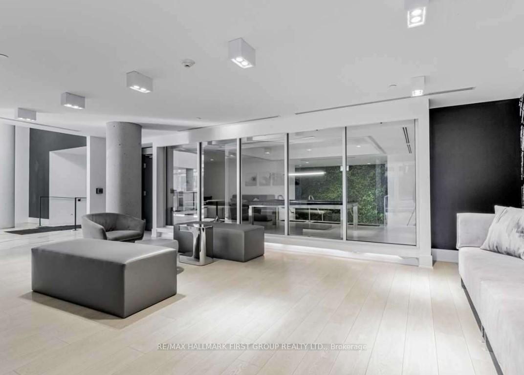 Photo 19 of Unit 1909, 2908 Highway 7 N, Vaughan, Concord — HOMEH
