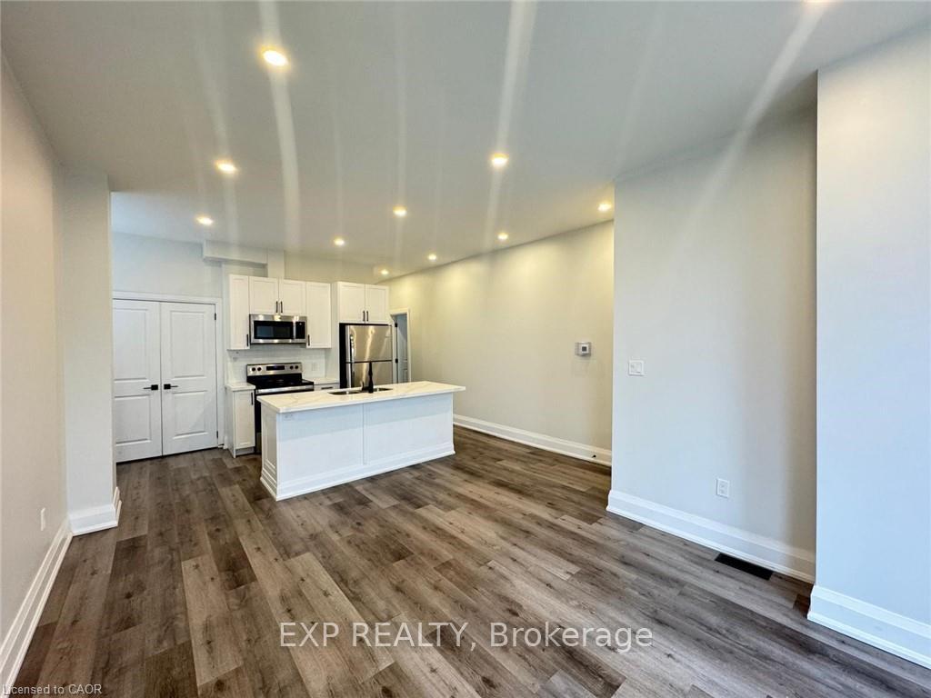 Photo 3 of 507 Wilson Street, Hamilton, Gibson — HOMEH
