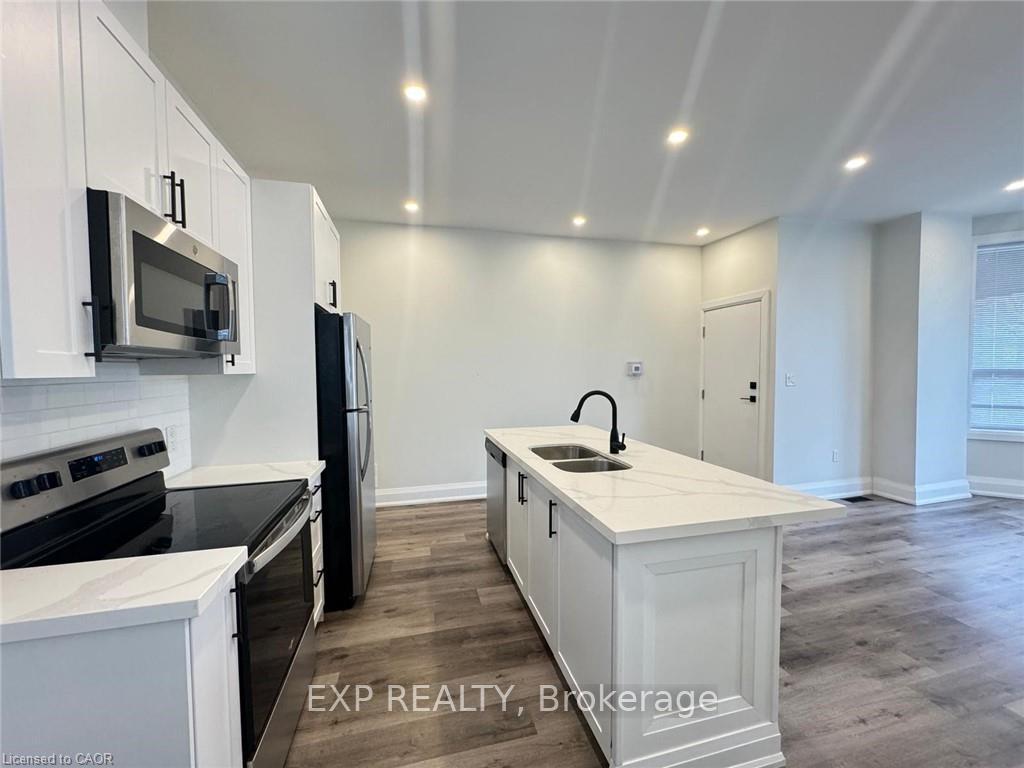 Photo 5 of 507 Wilson Street, Hamilton, Gibson — HOMEH