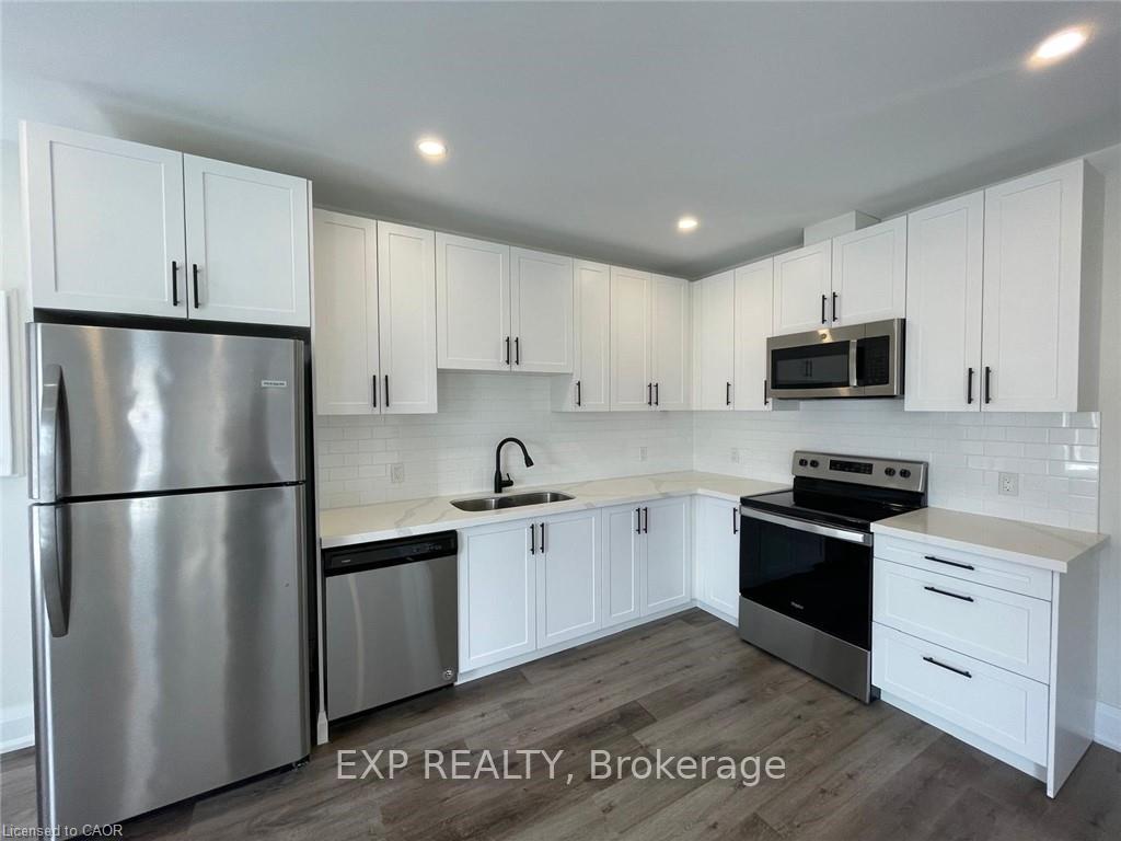 Photo 15 of 507 Wilson Street, Hamilton, Gibson — HOMEH