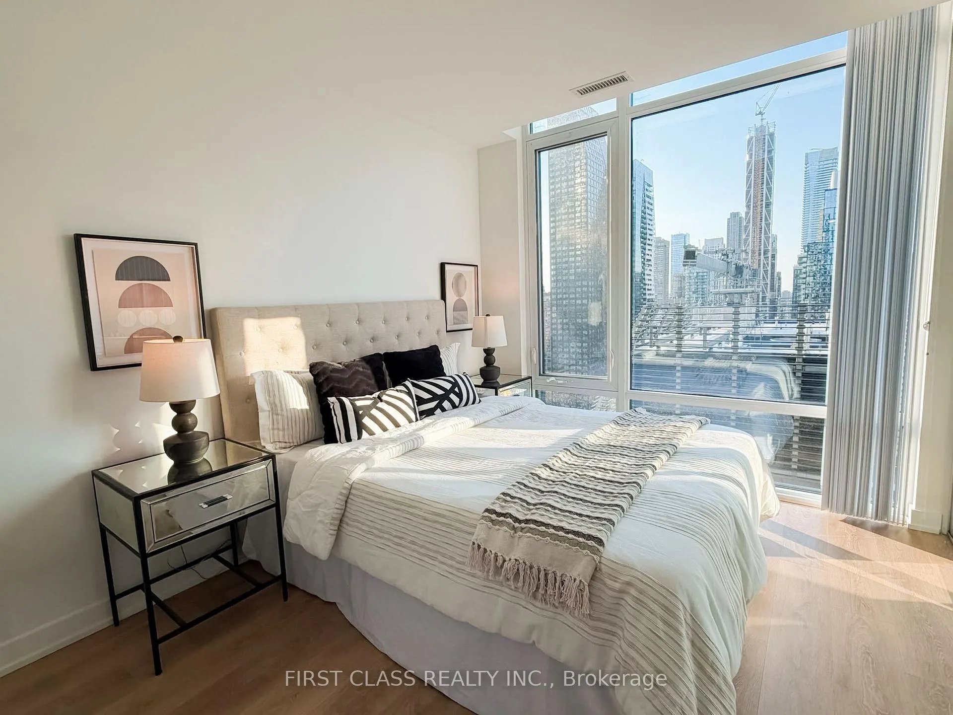 Photo 9 of Unit 2805, 501 Yonge Street, Toronto, Church-Yonge Corridor — HOMEH