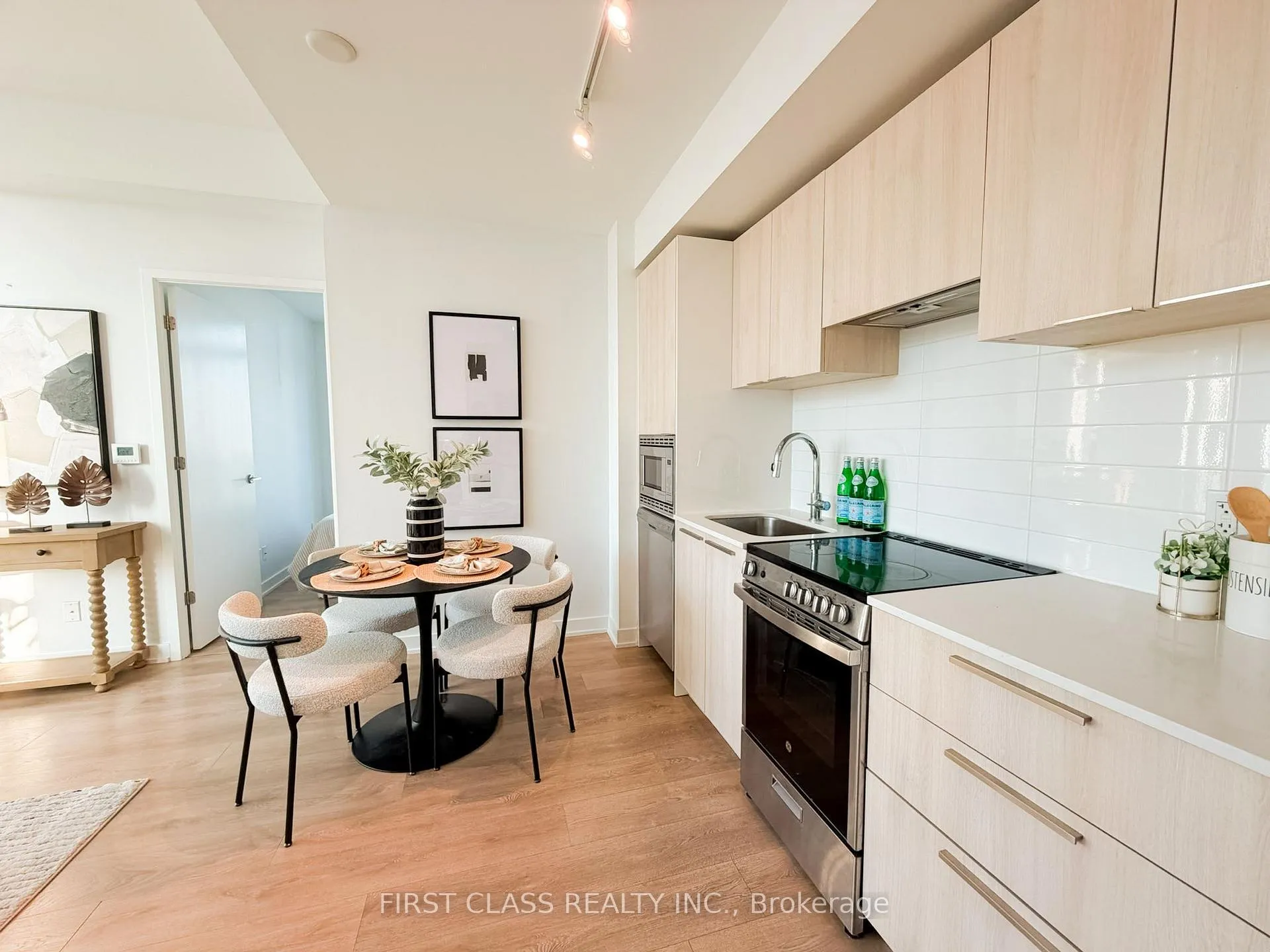 Photo 17 of Unit 2805, 501 Yonge Street, Toronto, Church-Yonge Corridor — HOMEH