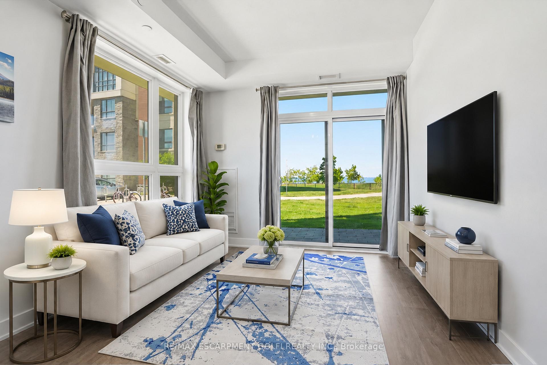 Photo 7 of Unit 129, 101 Shoreview Place, Hamilton, Lakeshore — HOMEH