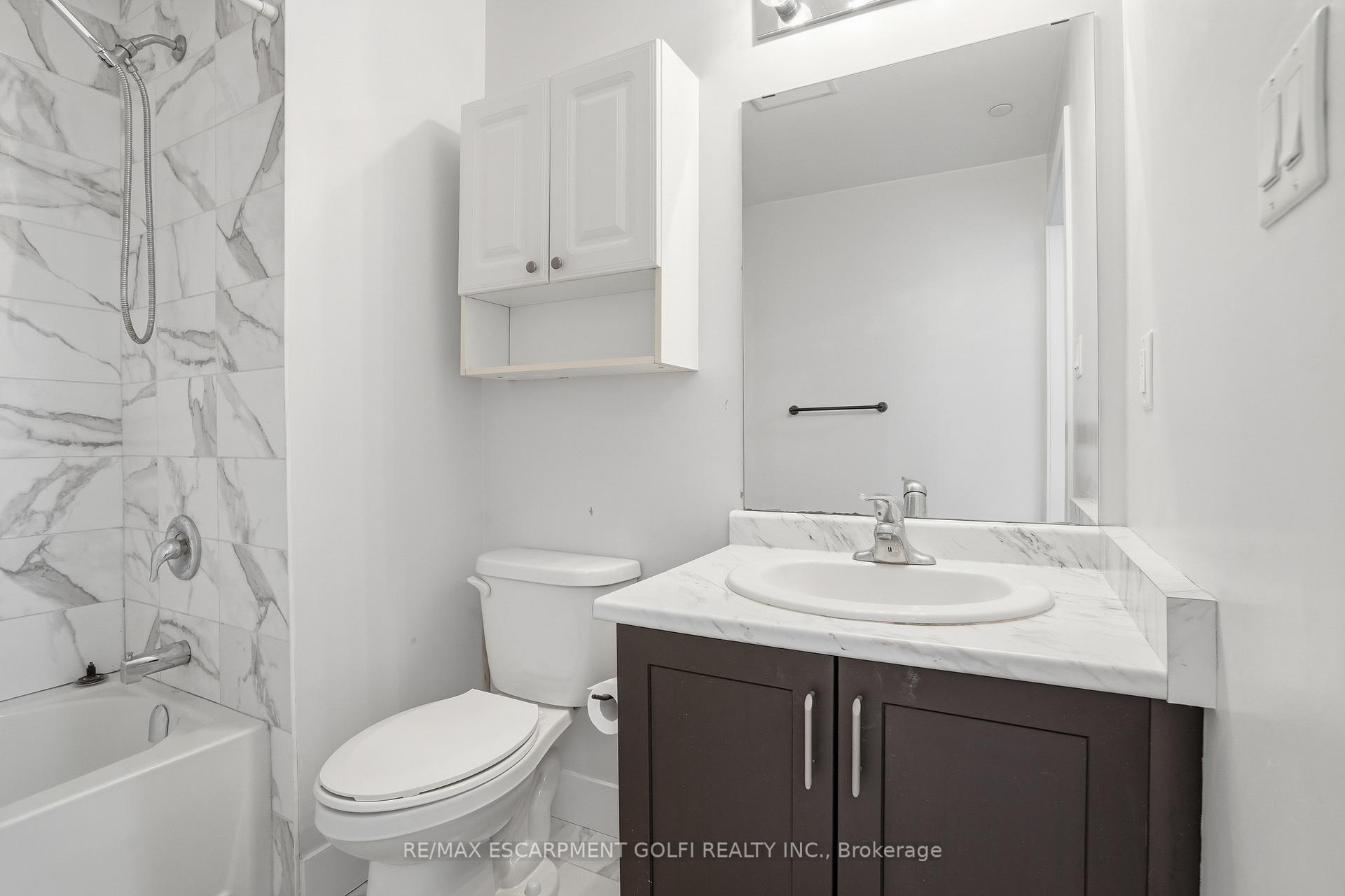 Photo 10 of Unit 129, 101 Shoreview Place, Hamilton, Lakeshore — HOMEH