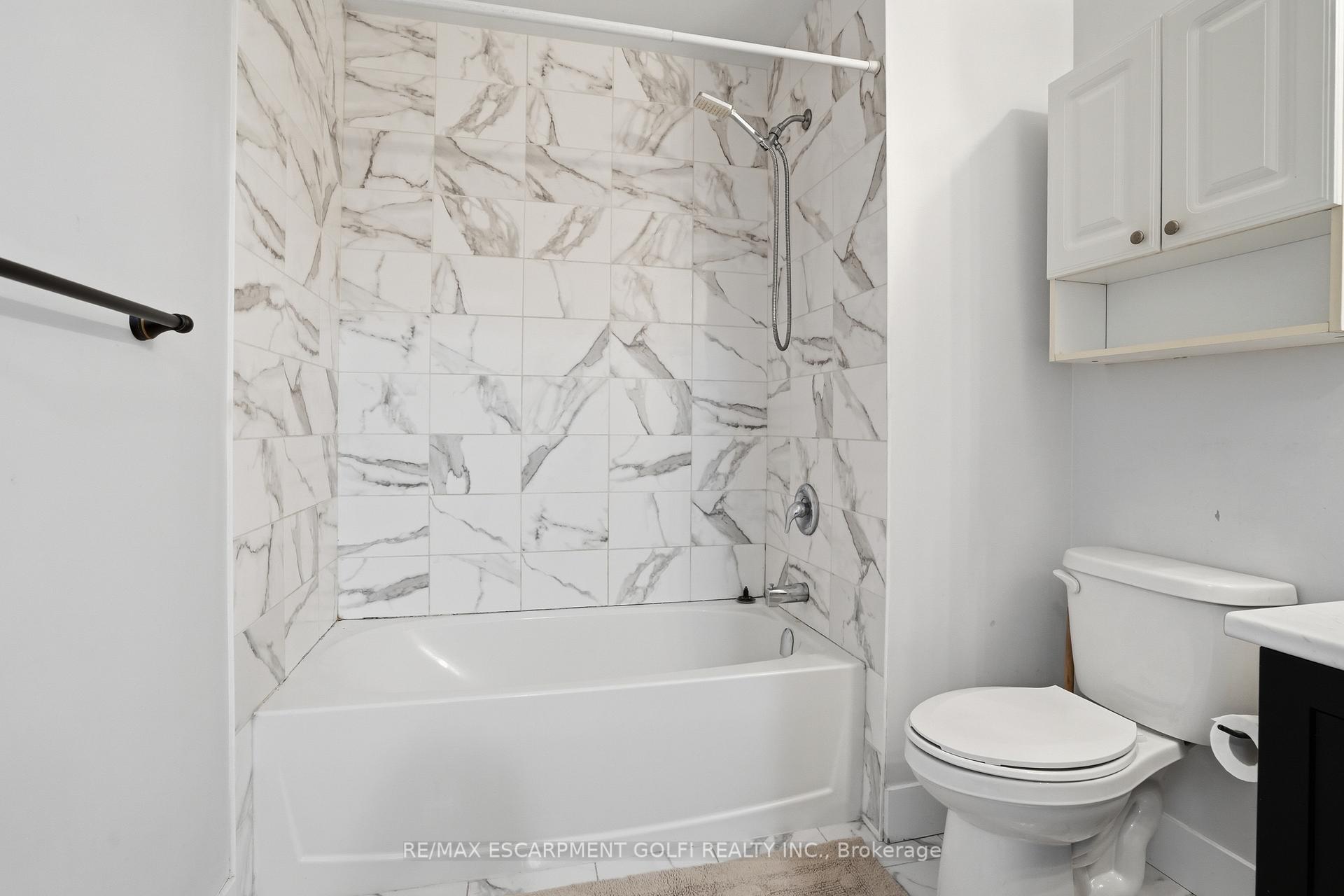 Photo 11 of Unit 129, 101 Shoreview Place, Hamilton, Lakeshore — HOMEH