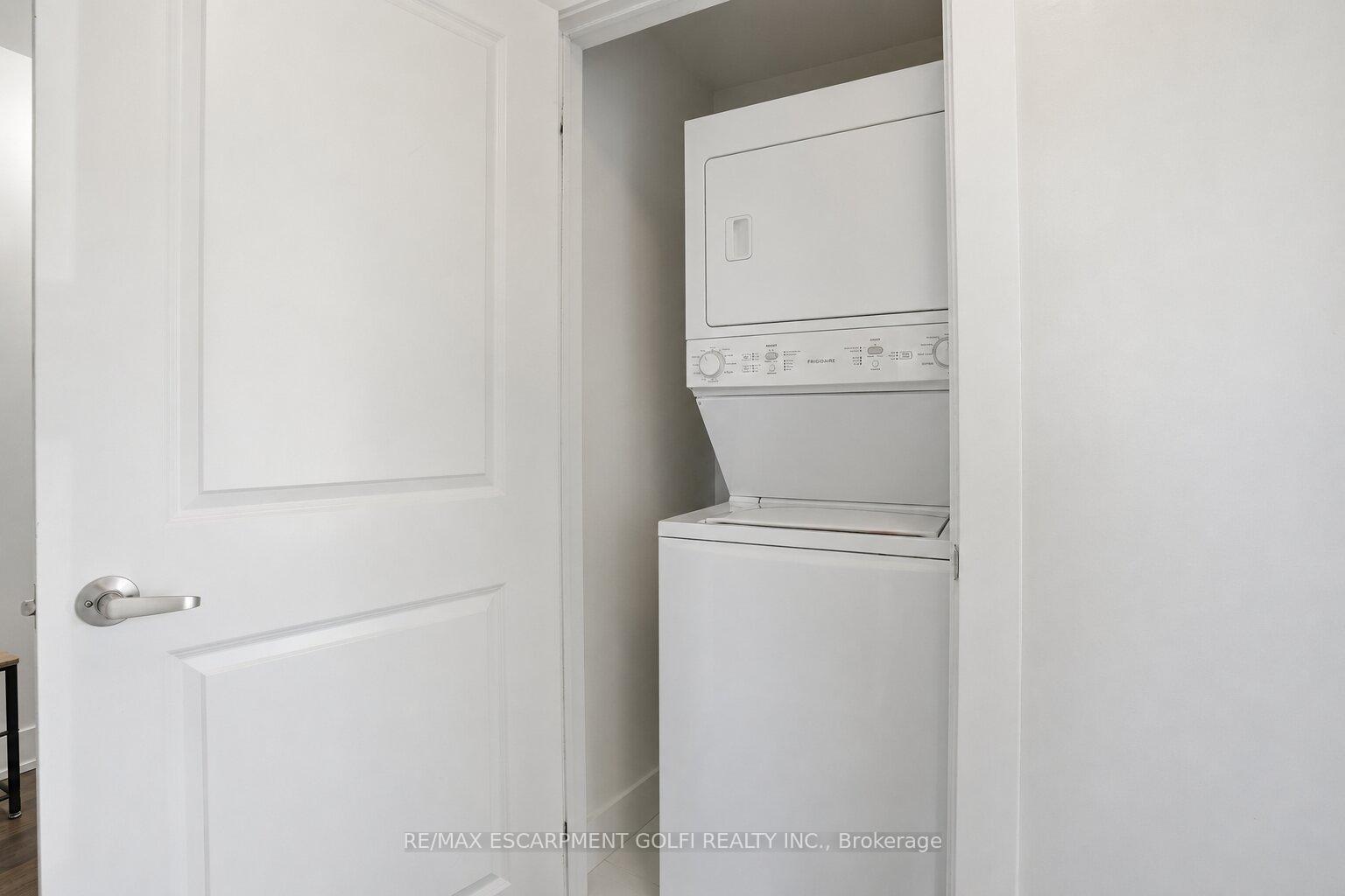 Photo 20 of Unit 129, 101 Shoreview Place, Hamilton, Lakeshore — HOMEH