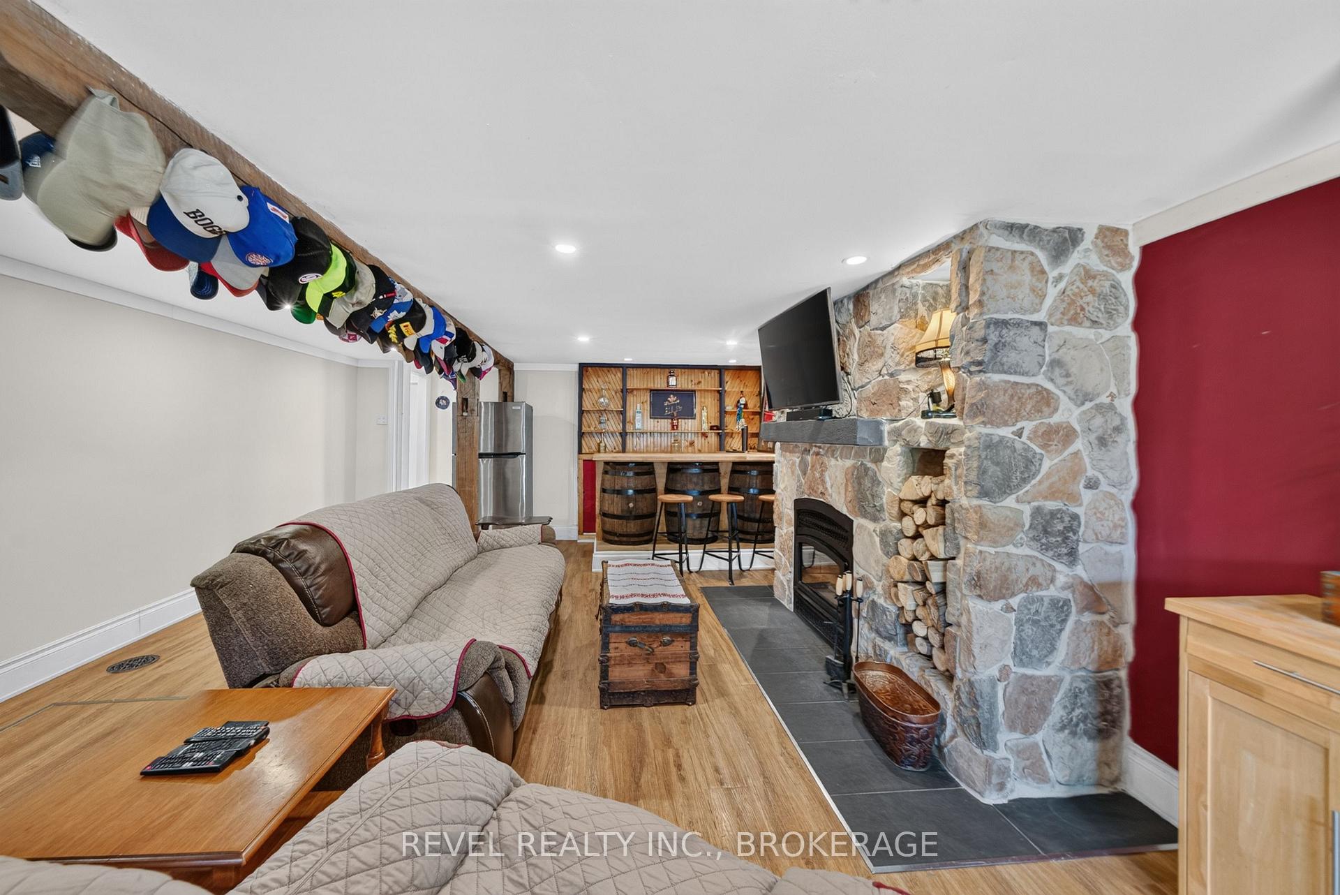 Photo 5 of 1905 Rutledge Road, Frontenac, Frontenac South — HOMEH