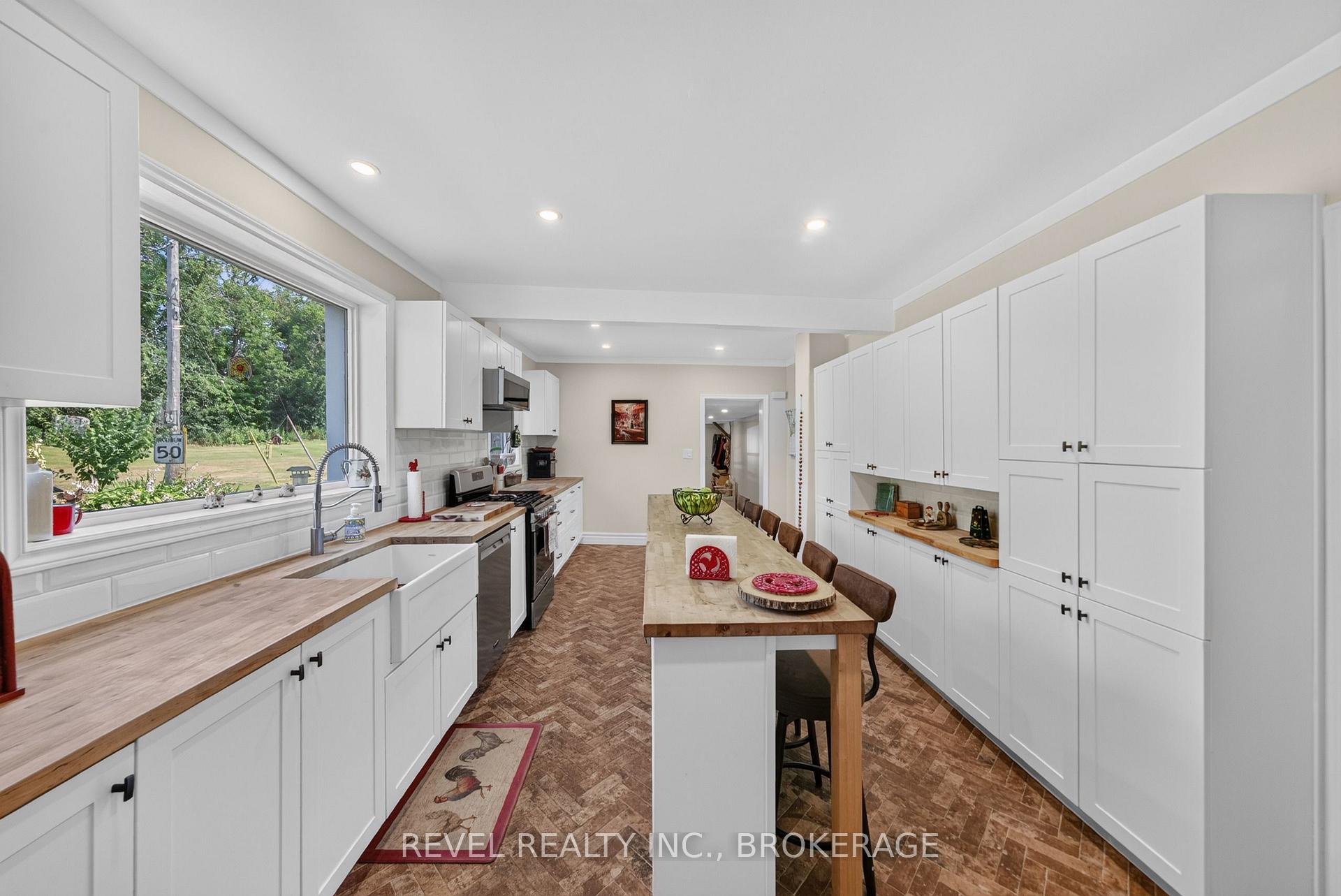 Photo 9 of 1905 Rutledge Road, Frontenac, Frontenac South — HOMEH