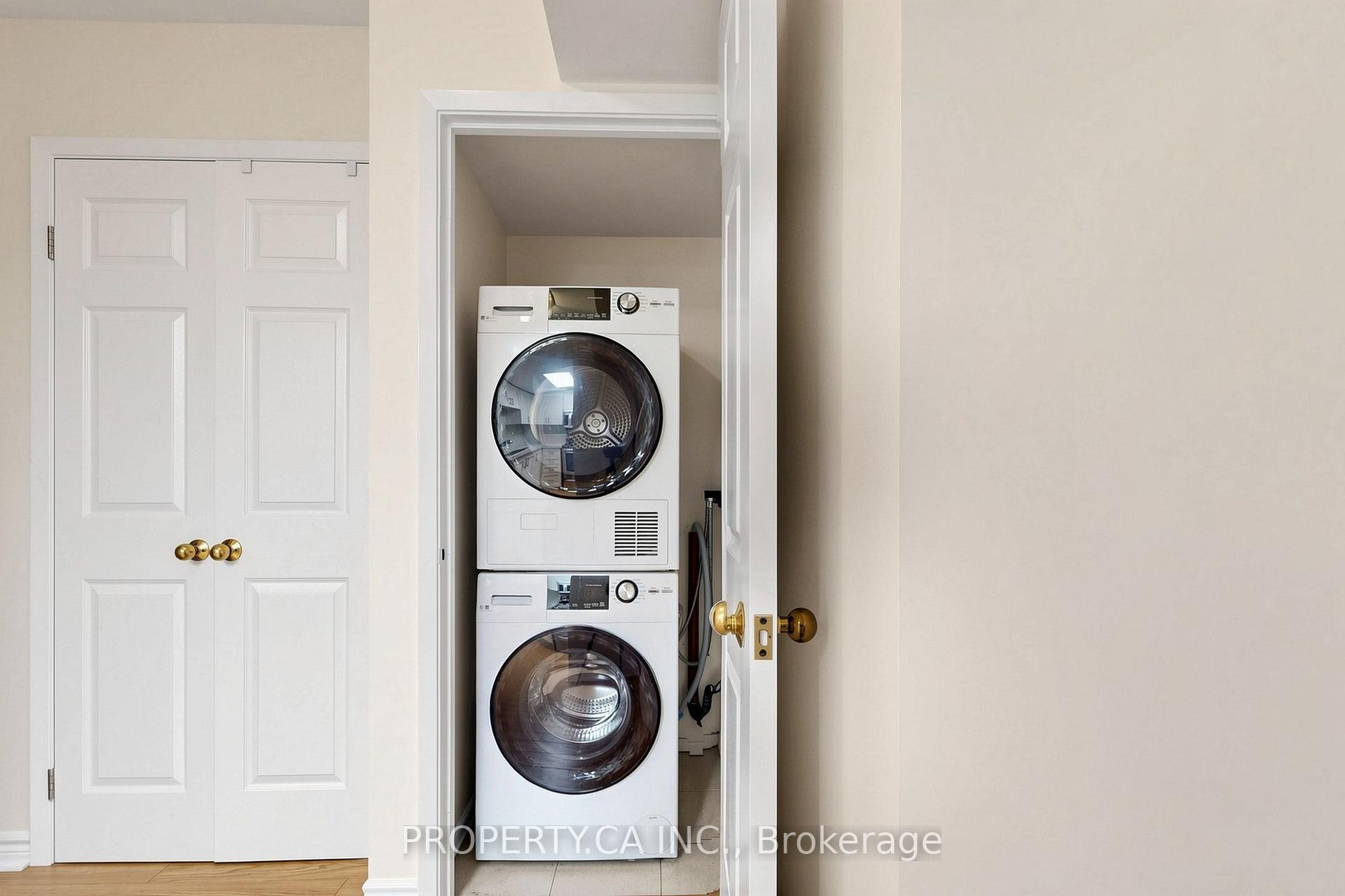 Photo 17 of Unit 310, 456 College Street, Toronto, Palmerston-Little Italy — HOMEH