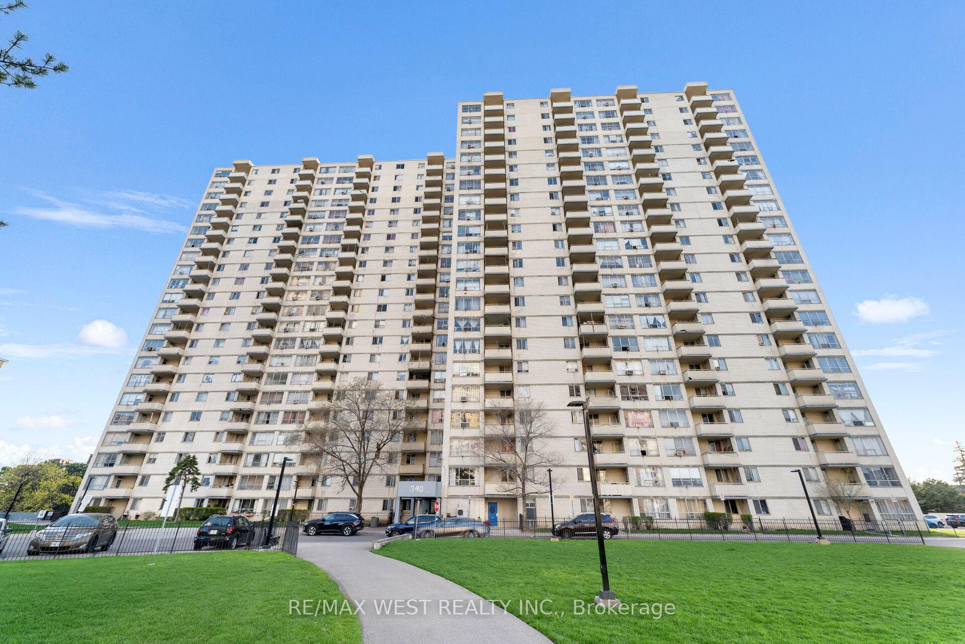 Front of Unit 114, 340 Dixon Road
