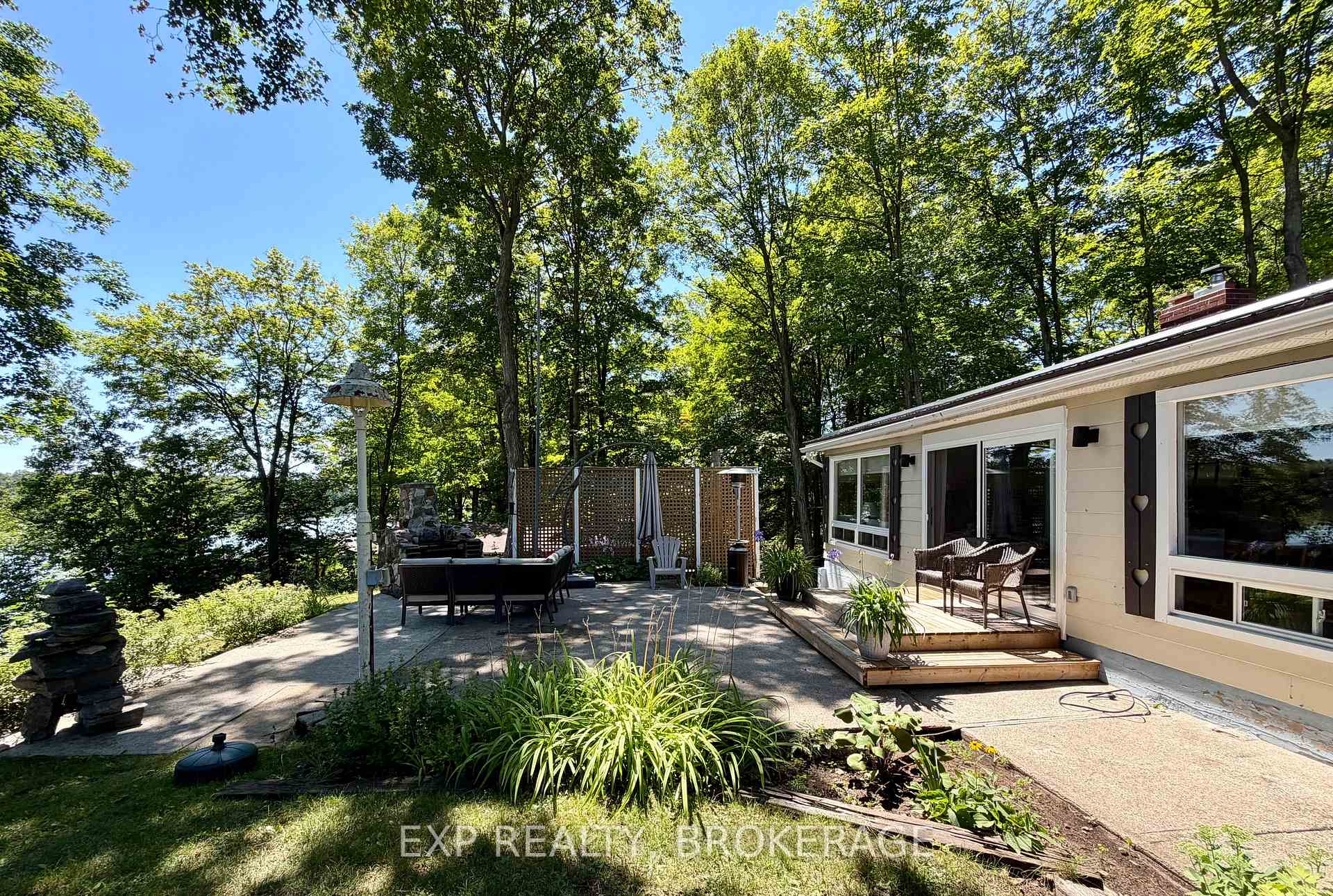 Photo 6 of 2107 Hambly Lane, South Frontenac, Frontenac South — HOMEH