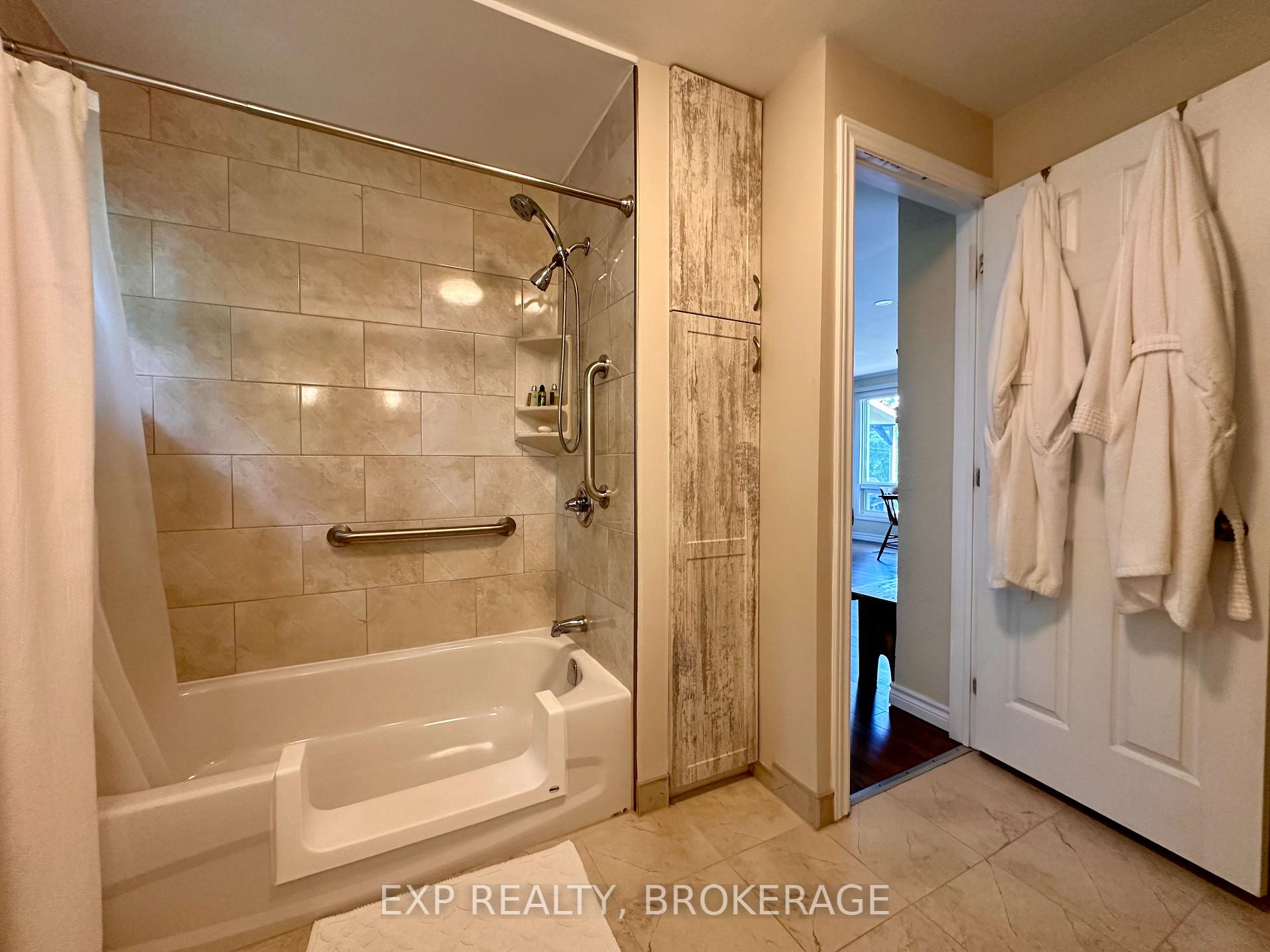 Photo 47 of 2107 Hambly Lane, South Frontenac, Frontenac South — HOMEH