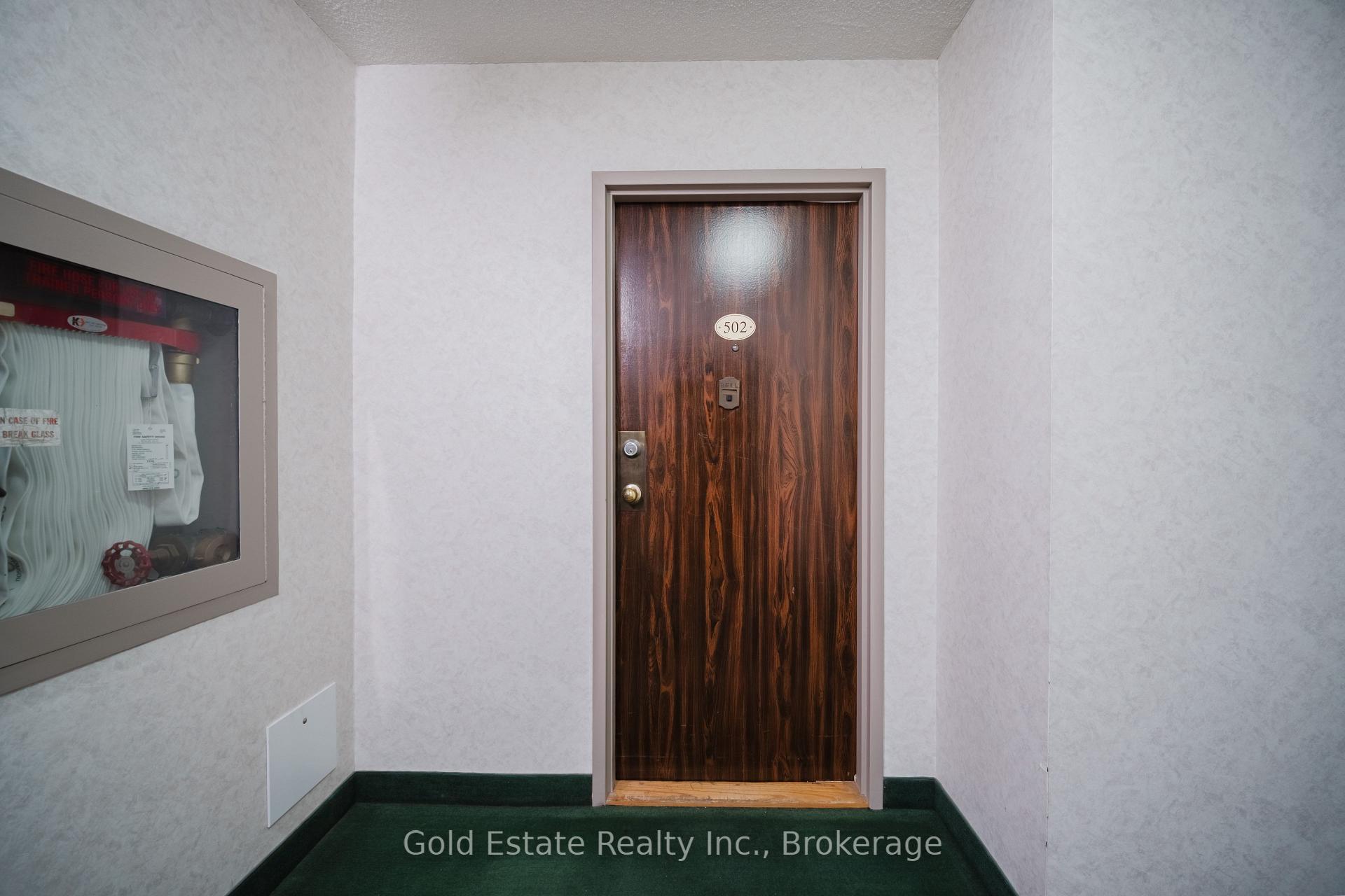 Photo 2 of Unit 502, 18 Knightsbridge Road, Brampton, Queen Street Corridor — HOMEH