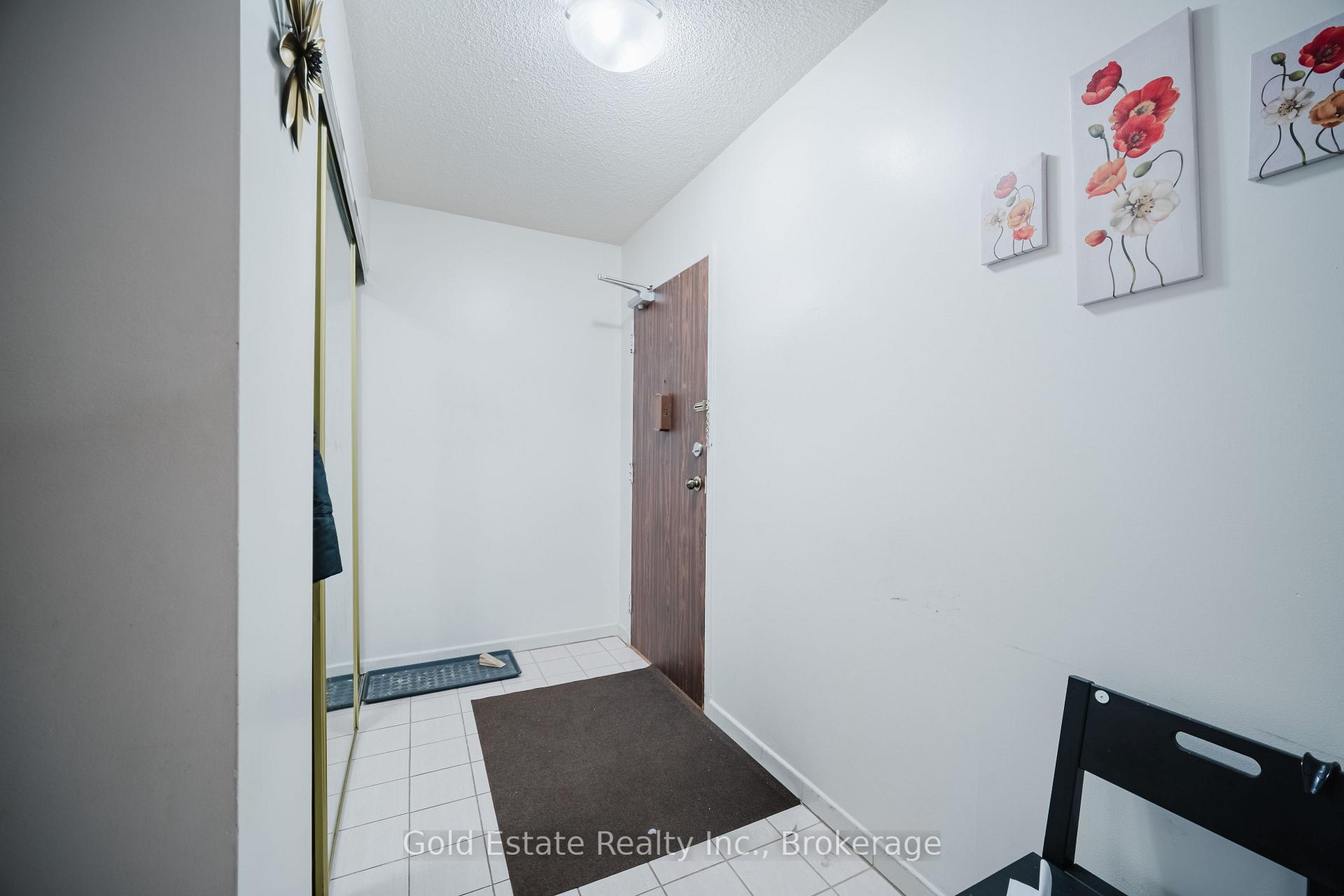 Photo 5 of Unit 502, 18 Knightsbridge Road, Brampton, Queen Street Corridor — HOMEH
