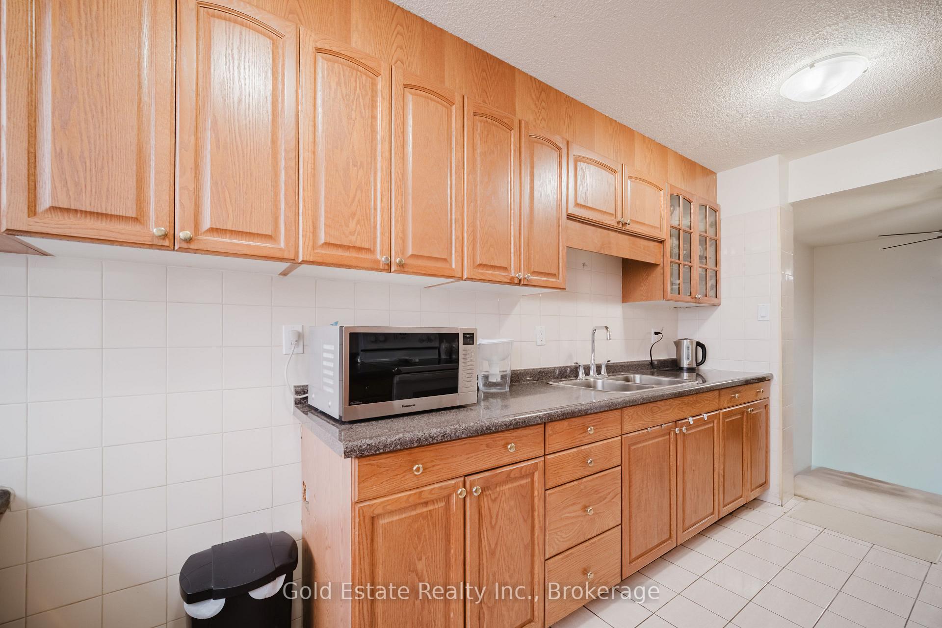 Photo 10 of Unit 502, 18 Knightsbridge Road, Brampton, Queen Street Corridor — HOMEH