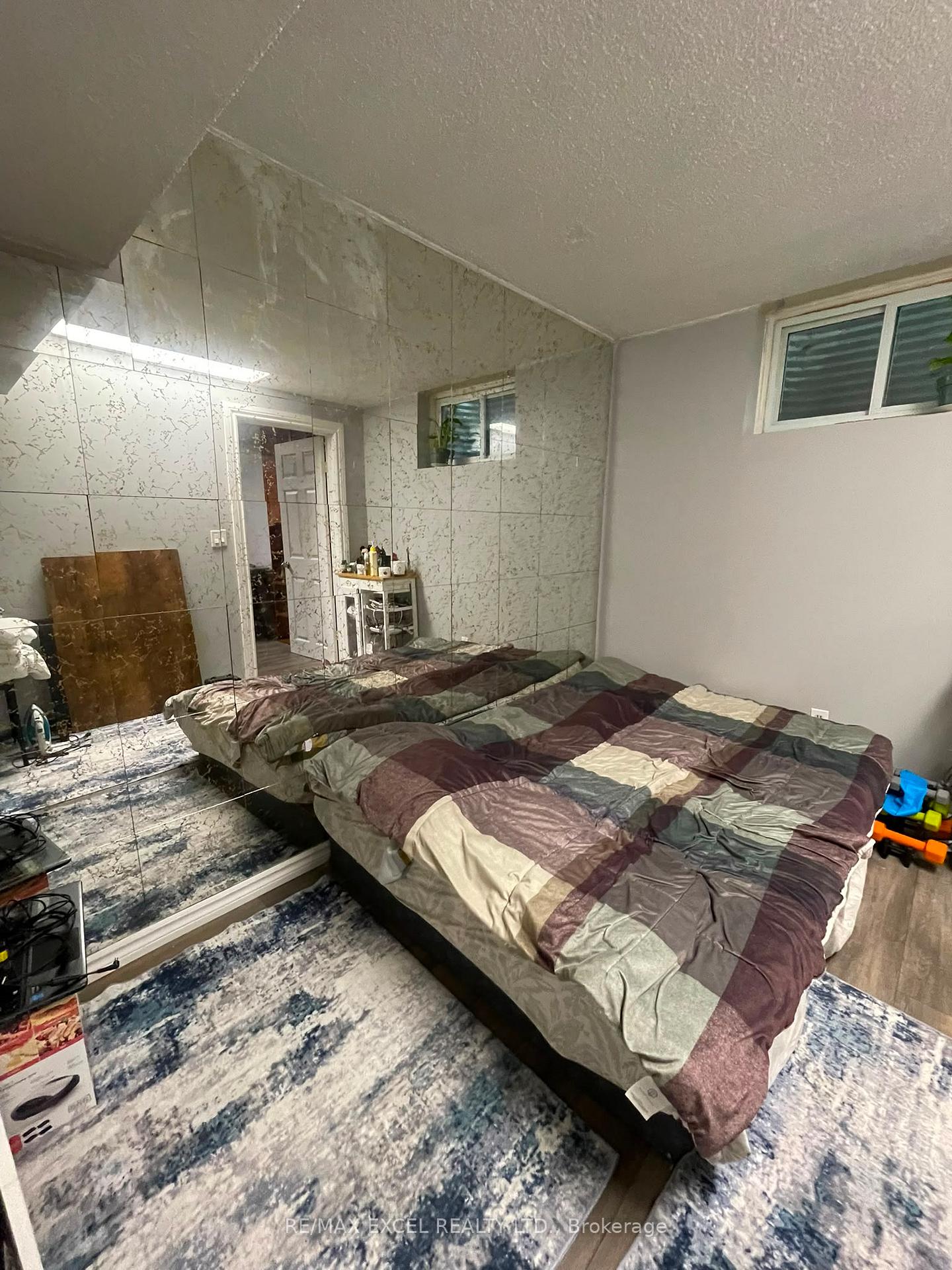 Photo 12 of Unit Basement, 23 Algonquin Crescent, Aurora, Aurora Heights — HOMEH
