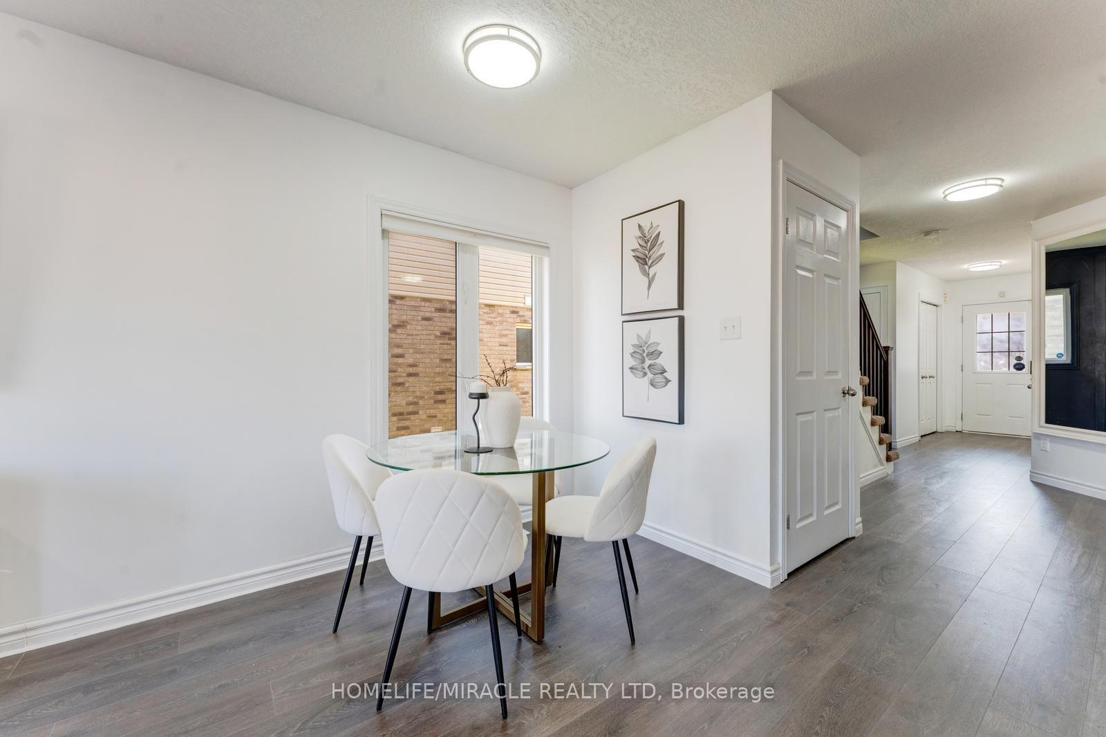 Photo 7 of 65 Renfrew Street, Kitchener, Huron Park — HOMEH