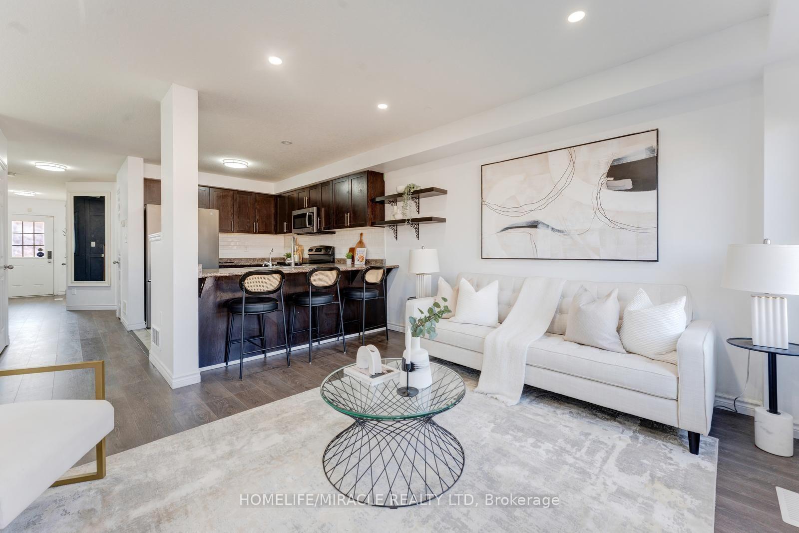 Photo 9 of 65 Renfrew Street, Kitchener, Huron Park — HOMEH
