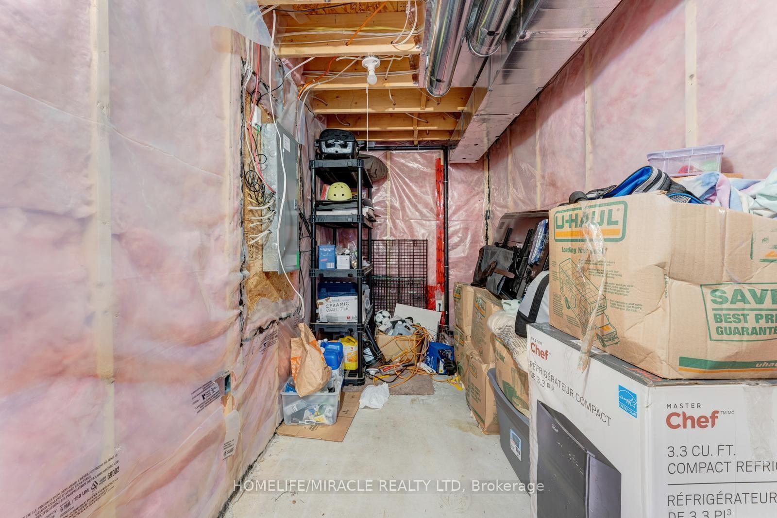 Photo 35 of 65 Renfrew Street, Kitchener, Huron Park — HOMEH