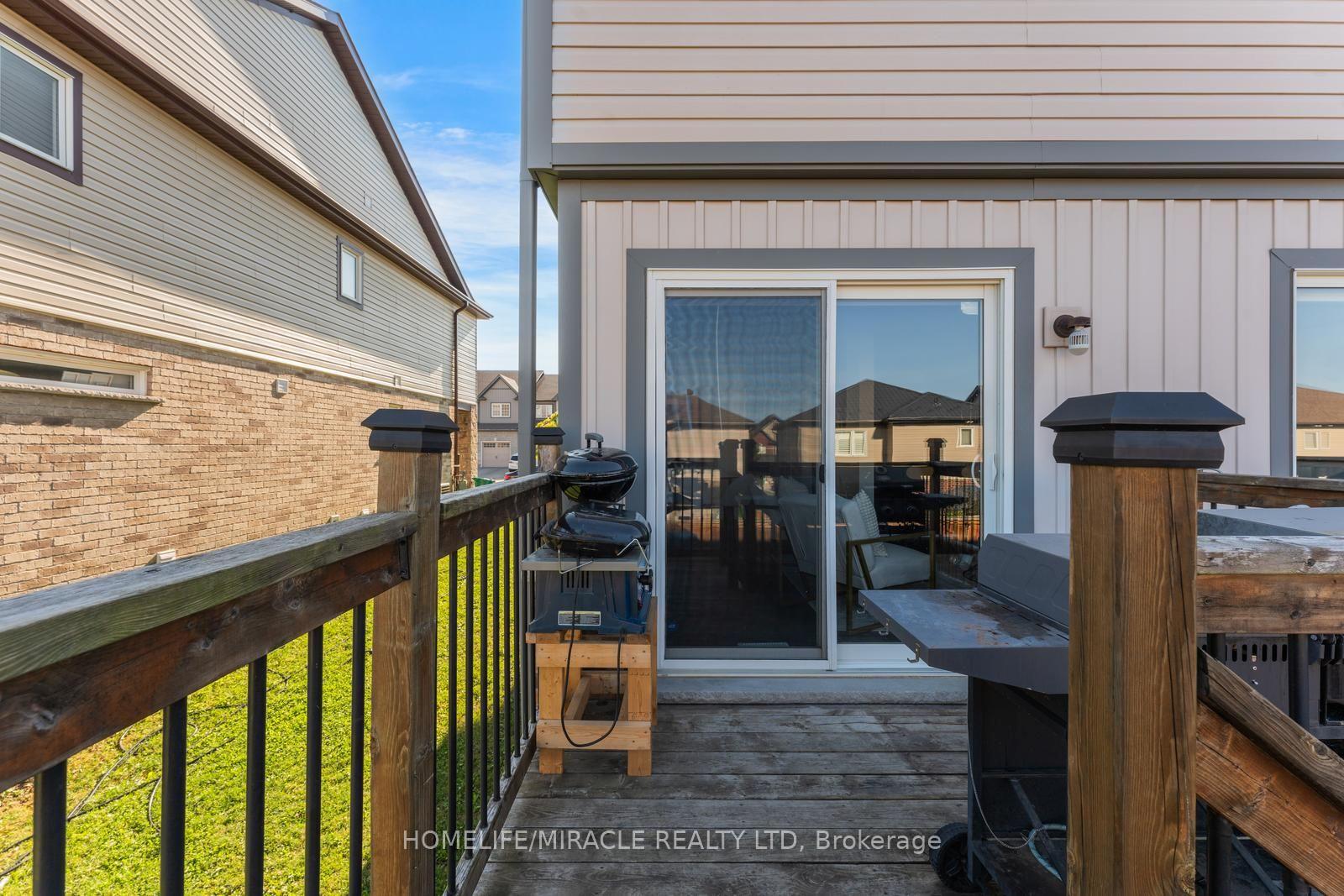 Photo 36 of 65 Renfrew Street, Kitchener, Huron Park — HOMEH