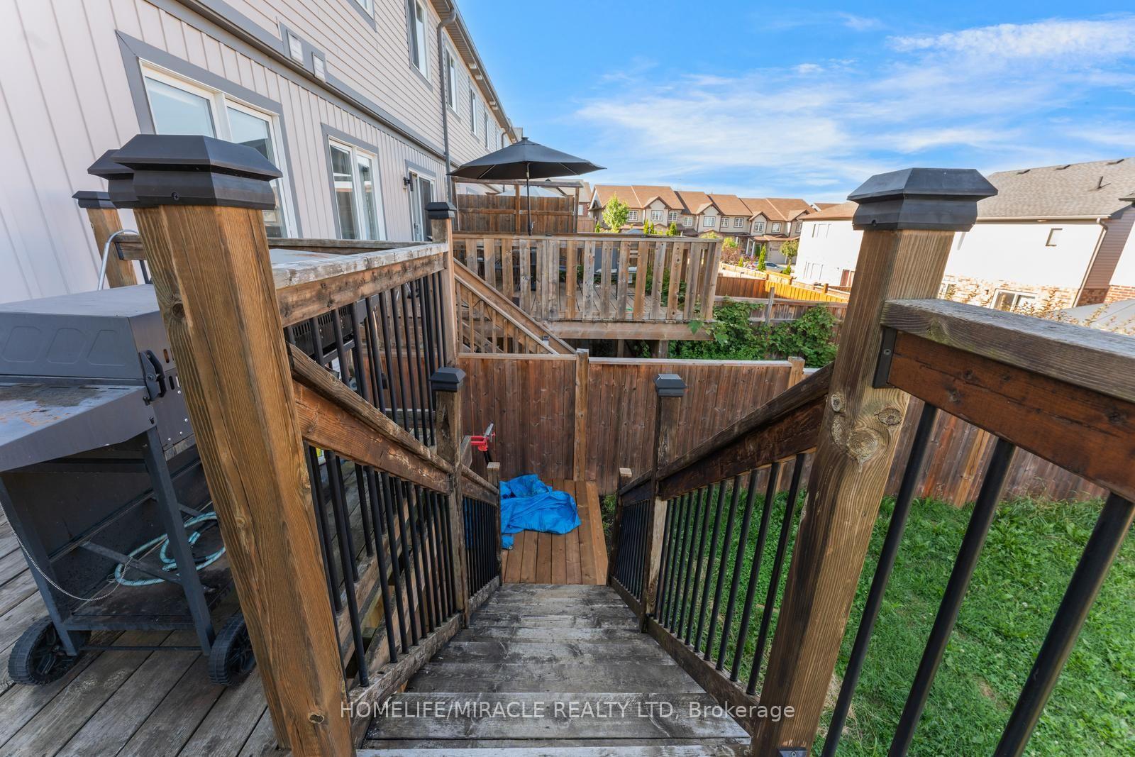 Photo 39 of 65 Renfrew Street, Kitchener, Huron Park — HOMEH