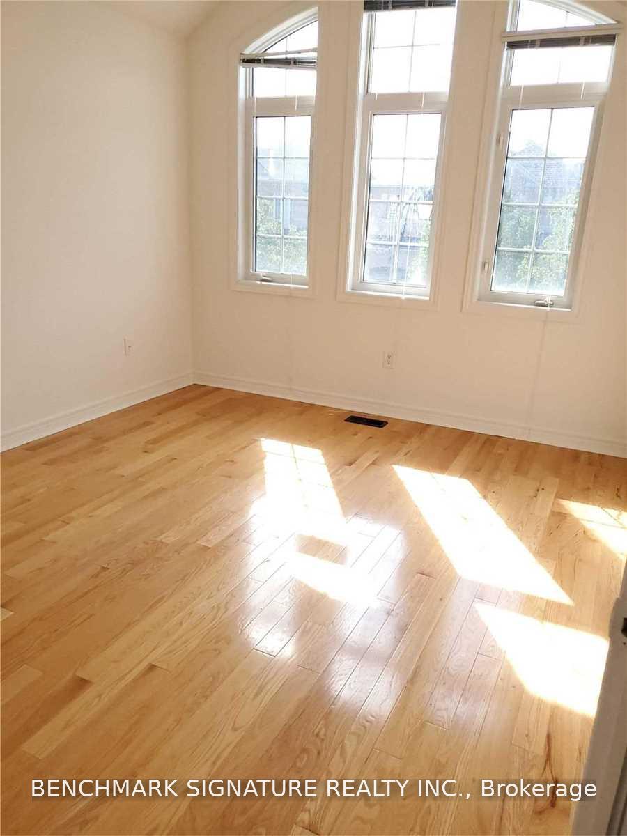 Photo 11 of 267 Hammersly Boulevard, Markham, Wismer — HOMEH