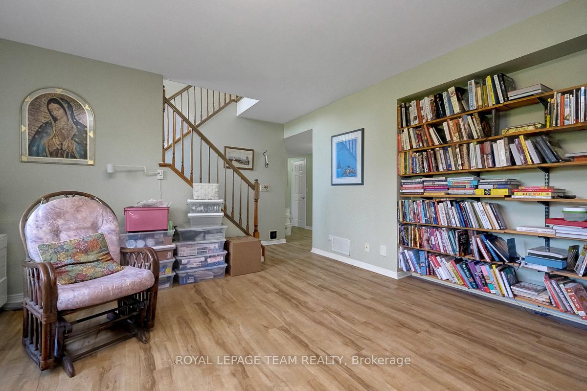 Photo 24 of 912 Maple Hill Road, North Grenville, North Grenville Twp (Kemptville South) — HOMEH