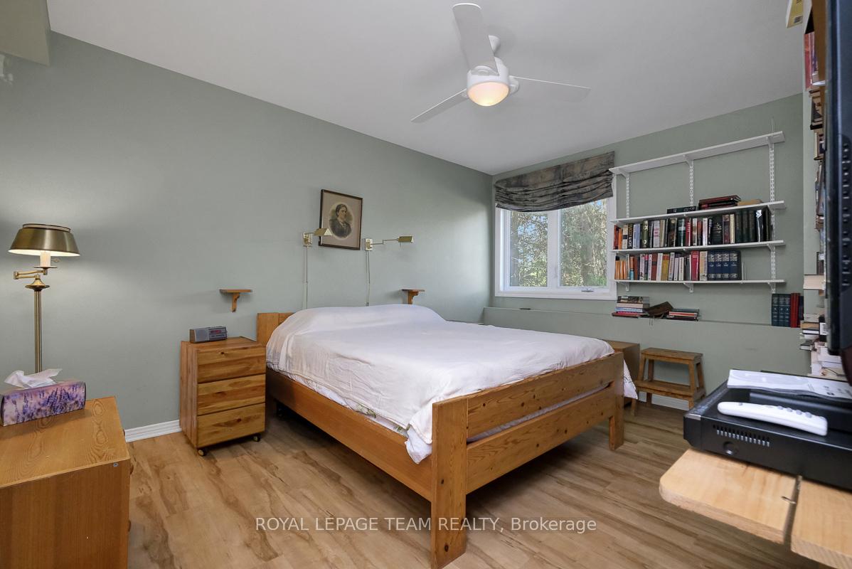 Photo 25 of 912 Maple Hill Road, North Grenville, North Grenville Twp (Kemptville South) — HOMEH