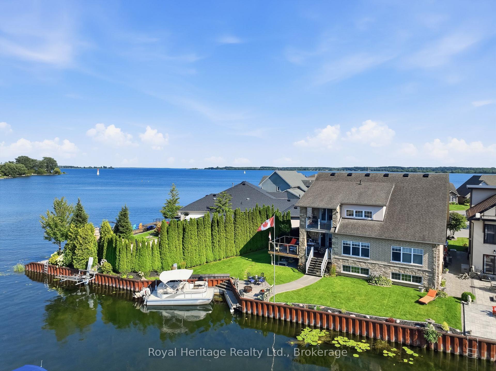 Photo 2 of 32 Edgewater Drive, Brighton — HOMEH