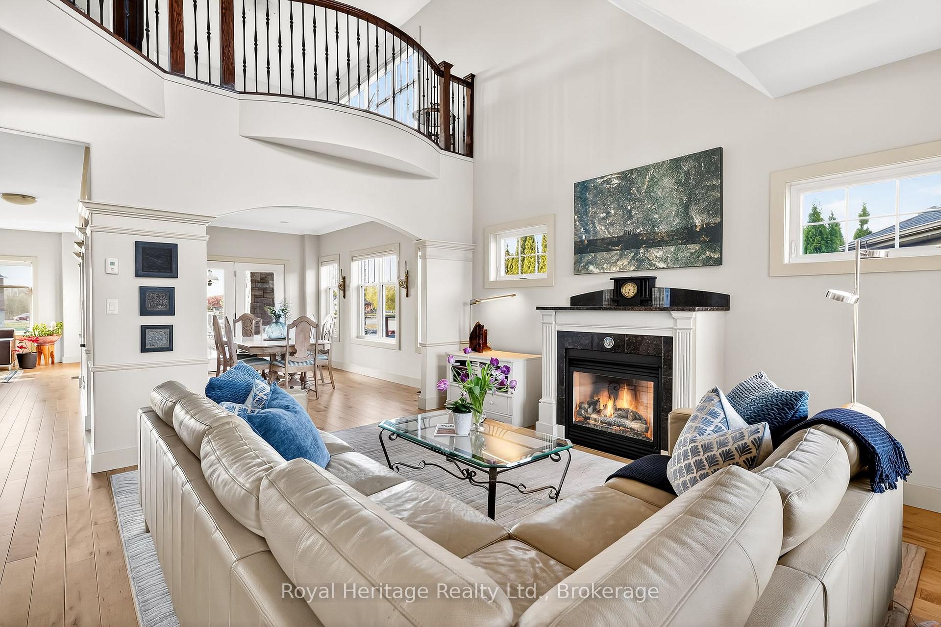 Photo 5 of 32 Edgewater Drive, Brighton — HOMEH