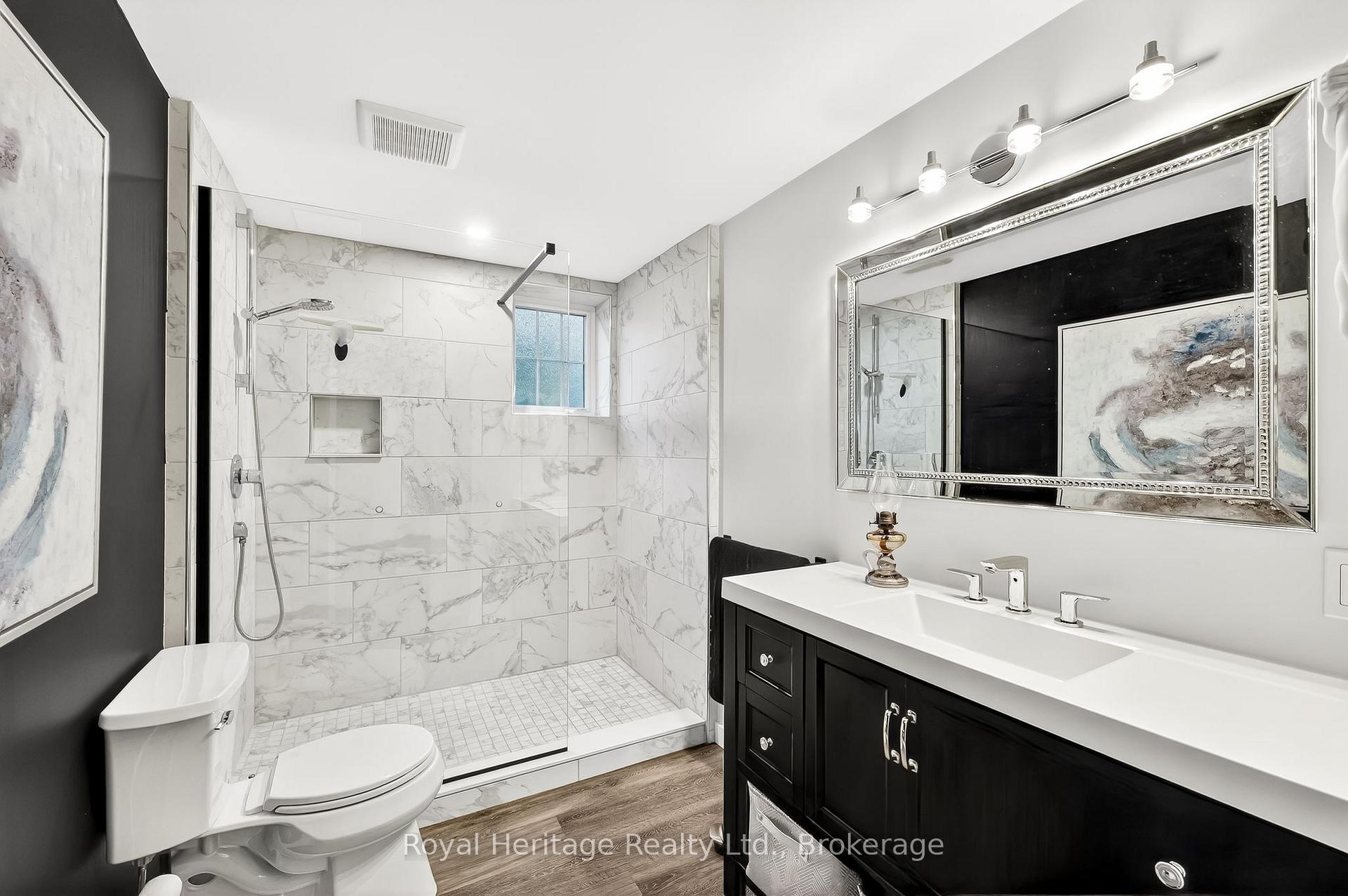 Photo 31 of 32 Edgewater Drive, Brighton — HOMEH