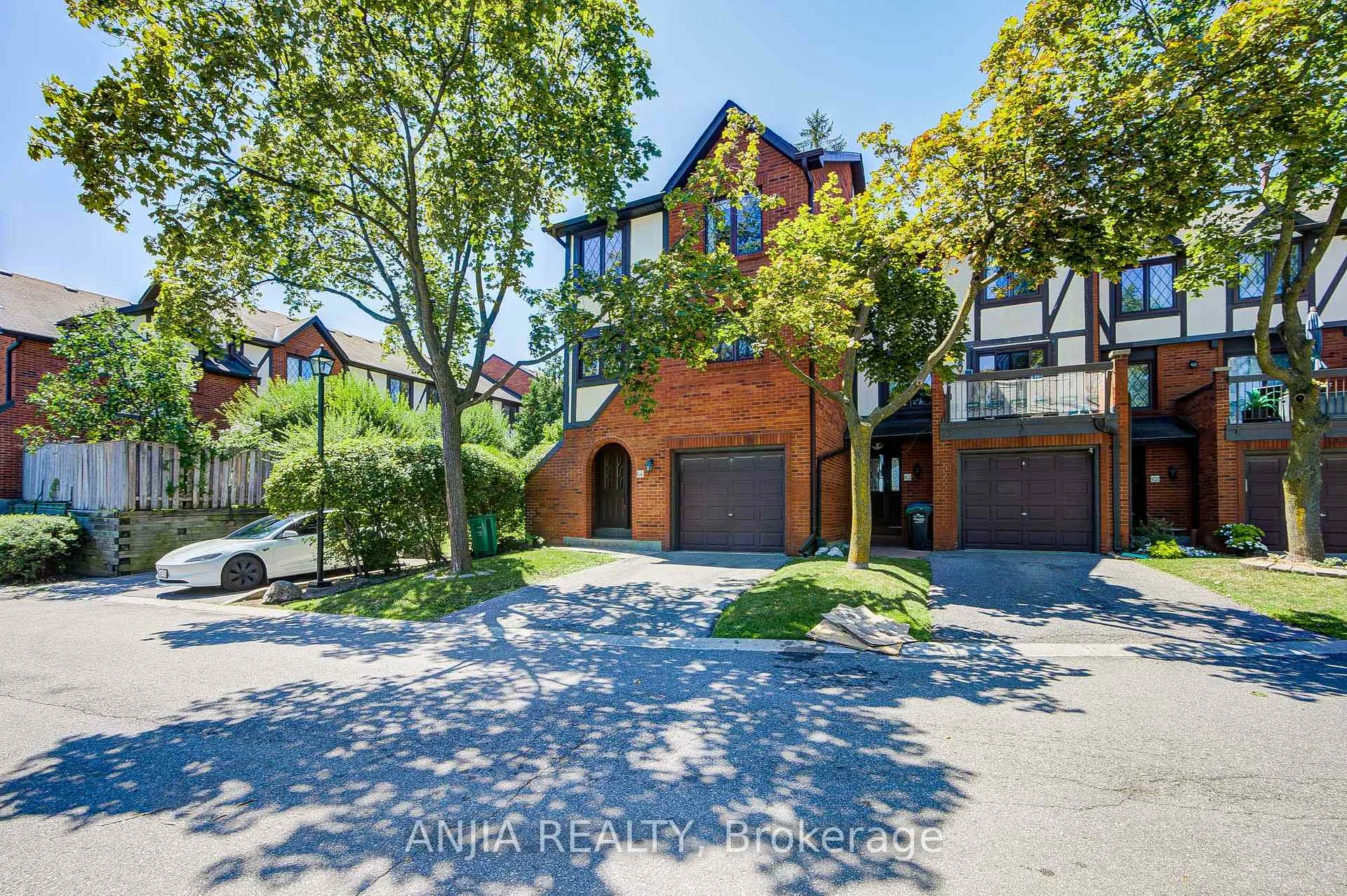 Photo 5 of Unit 64, 3360 Council Ring Road, Mississauga, Erin Mills — HOMEH