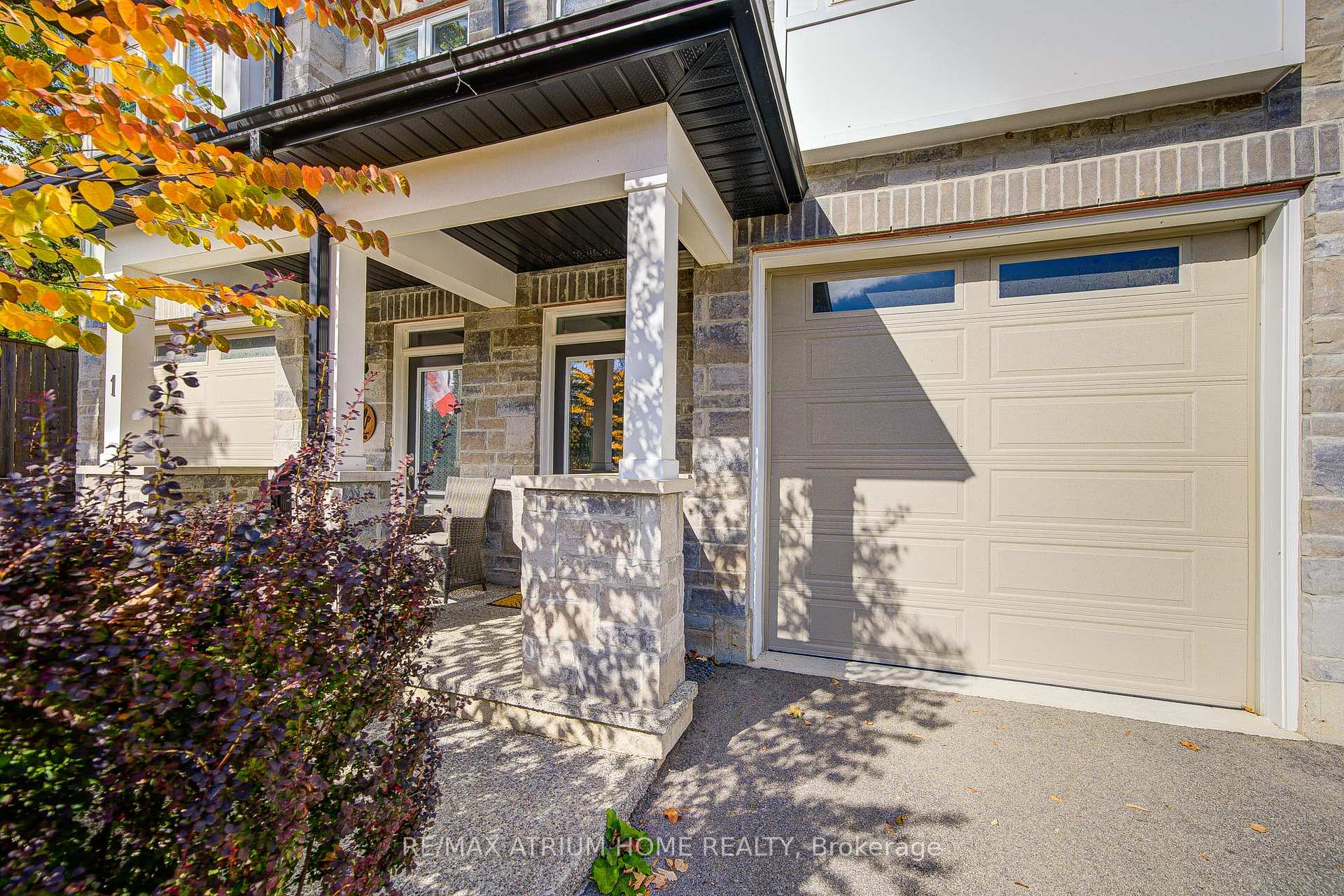 Photo 2 of Unit 2, 111 Wilson Street E, Hamilton, Ancaster — HOMEH