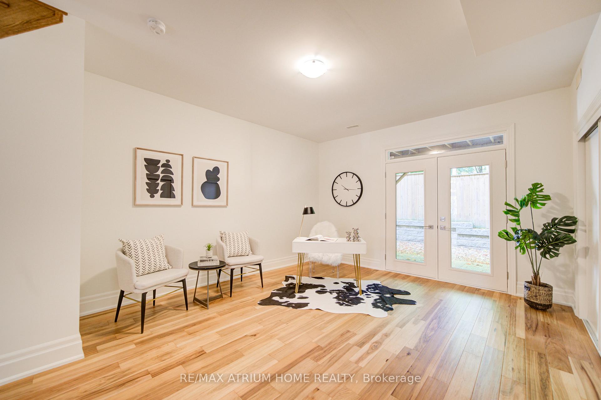 Photo 5 of Unit 2, 111 Wilson Street E, Hamilton, Ancaster — HOMEH
