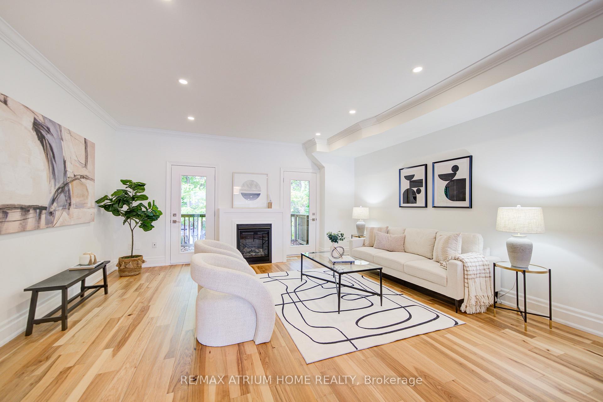 Photo 8 of Unit 2, 111 Wilson Street E, Hamilton, Ancaster — HOMEH