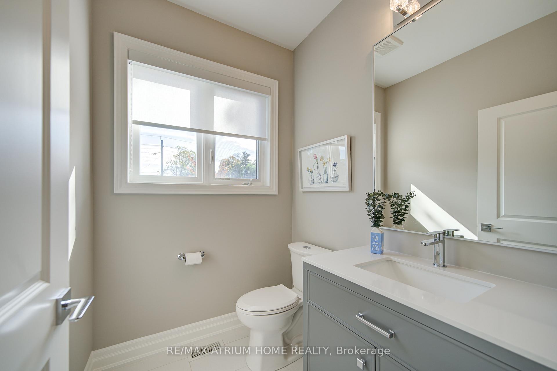 Photo 14 of Unit 2, 111 Wilson Street E, Hamilton, Ancaster — HOMEH