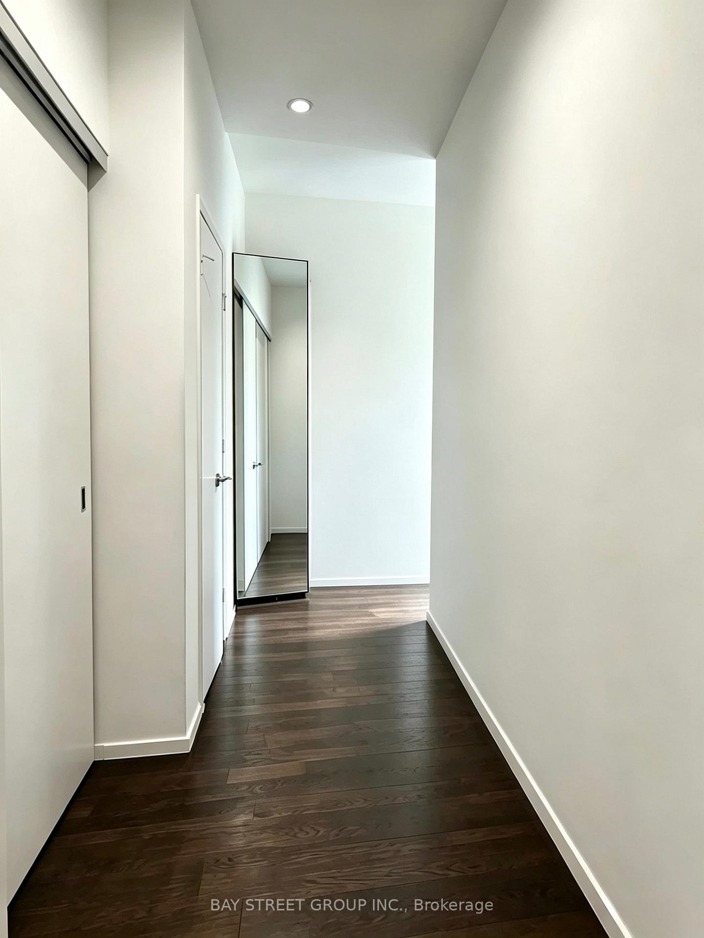 Photo 3 of Unit 4901, 101 Charles Street E, Toronto, Church-Yonge Corridor — HOMEH