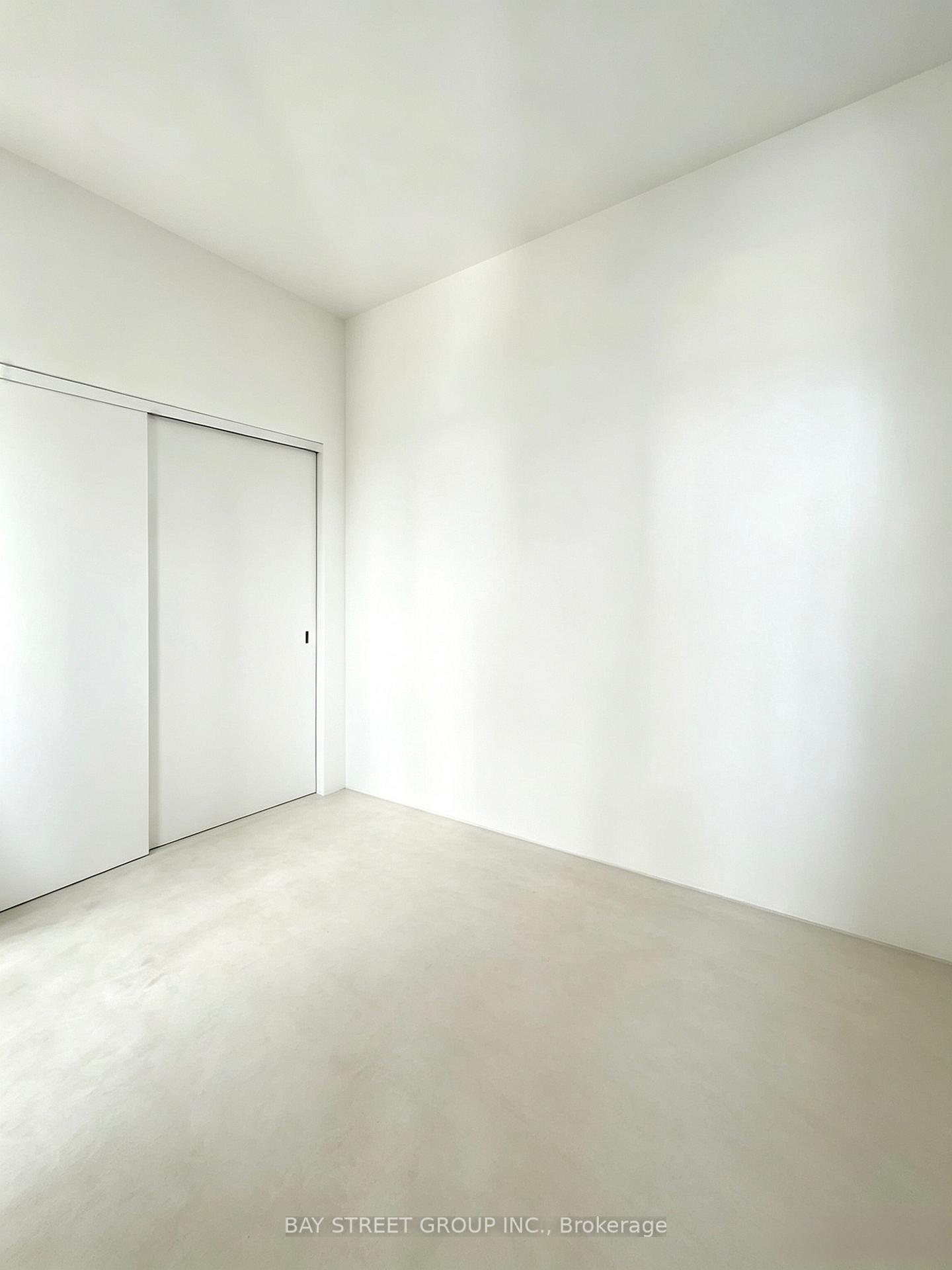 Photo 6 of Unit 4901, 101 Charles Street E, Toronto, Church-Yonge Corridor — HOMEH