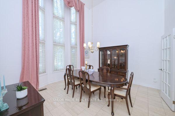 Photo 36 of 3 Stonegate Drive, Brampton, Snelgrove — HOMEH
