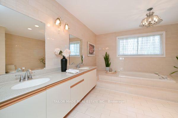 Photo 55 of 3 Stonegate Drive, Brampton, Snelgrove — HOMEH