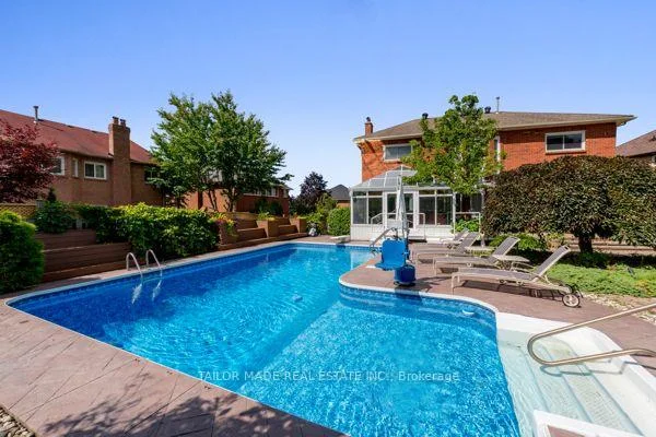 Photo 21 of 3 Stonegate Drive, Brampton, Snelgrove — HOMEH