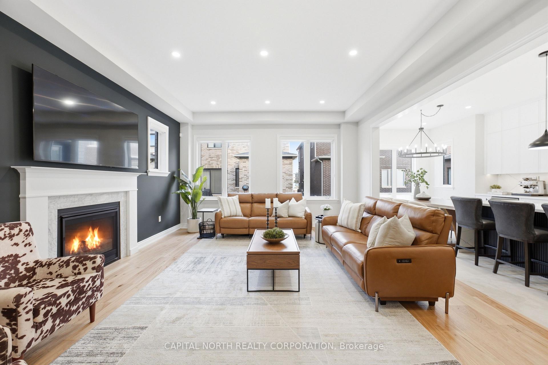 Photo 8 of 1344 Hydrangea Gardens, Oakville, Joshua Meadows — HOMEH