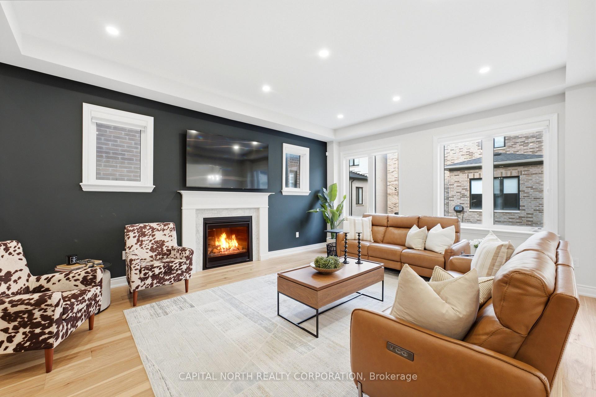 Photo 9 of 1344 Hydrangea Gardens, Oakville, Joshua Meadows — HOMEH