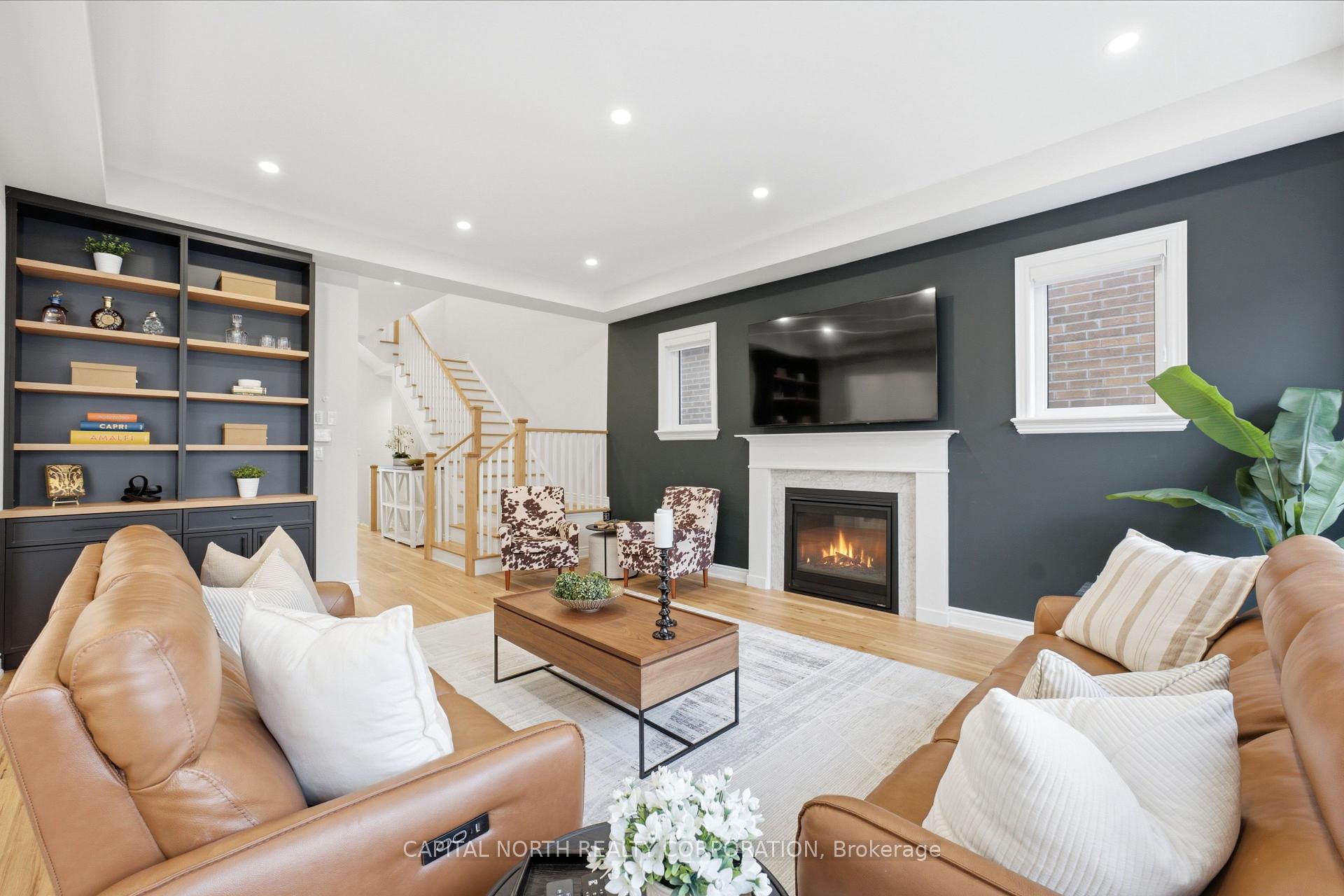 Photo 10 of 1344 Hydrangea Gardens, Oakville, Joshua Meadows — HOMEH