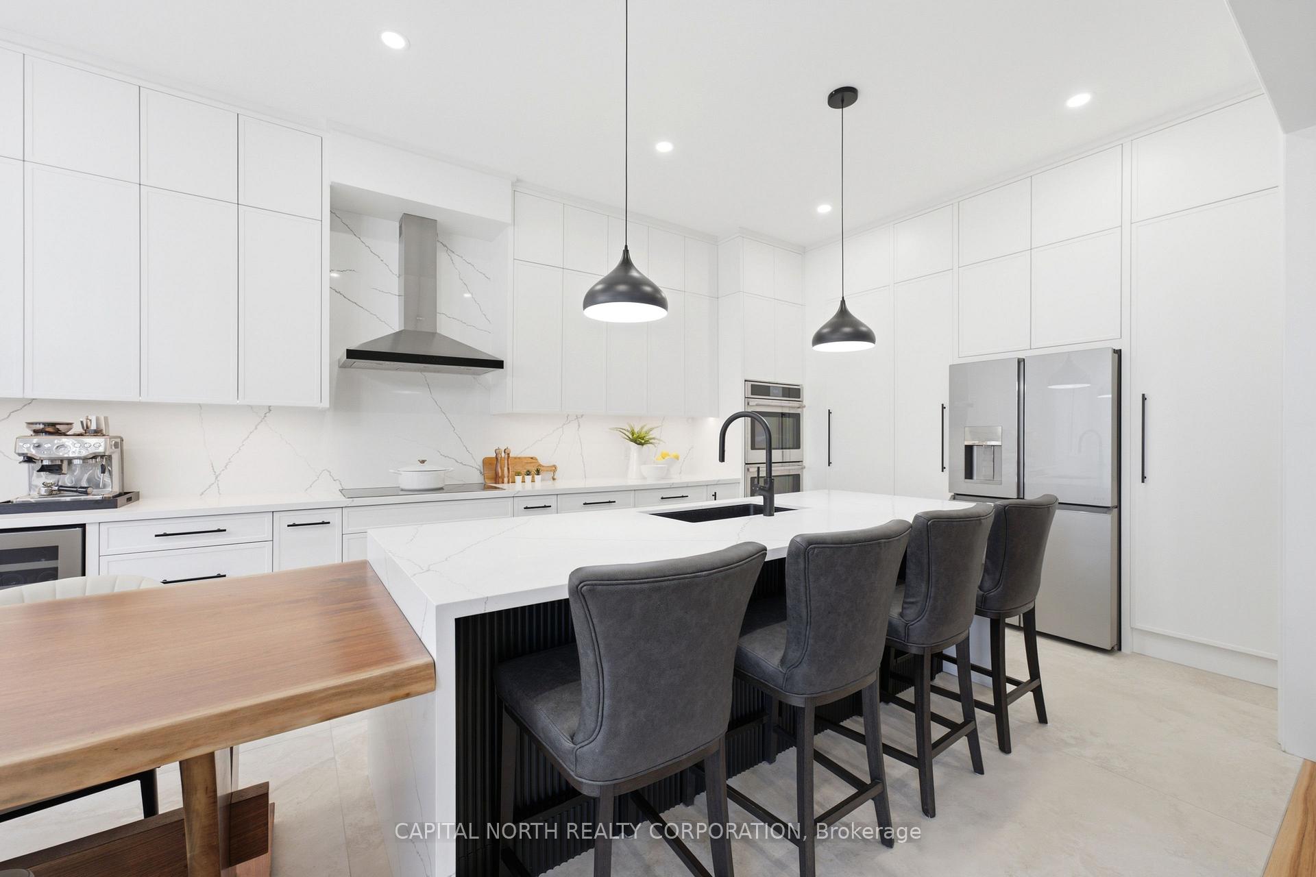 Photo 15 of 1344 Hydrangea Gardens, Oakville, Joshua Meadows — HOMEH